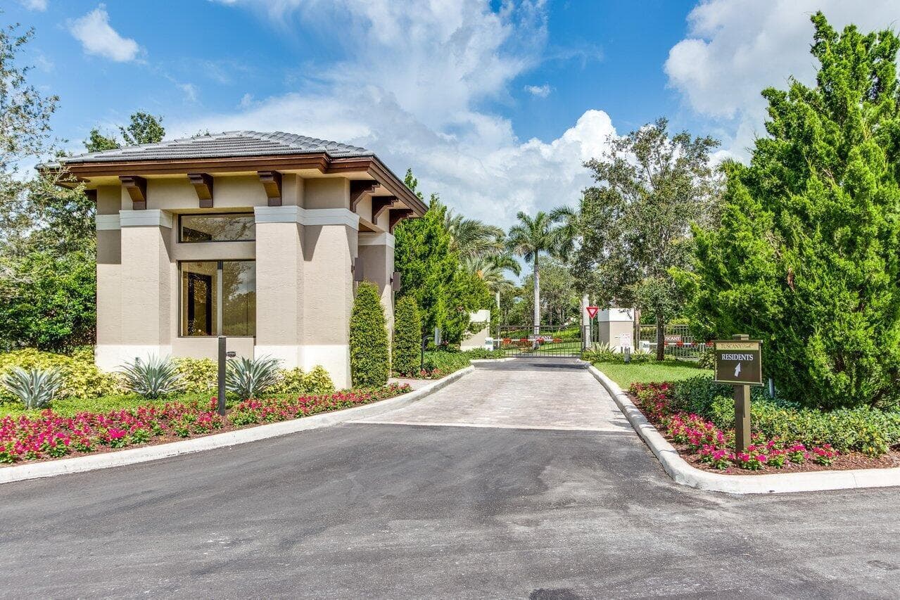8068 Lemon Serpentine Lane, Delray Beach, FL 33446 — photo 45 of 56