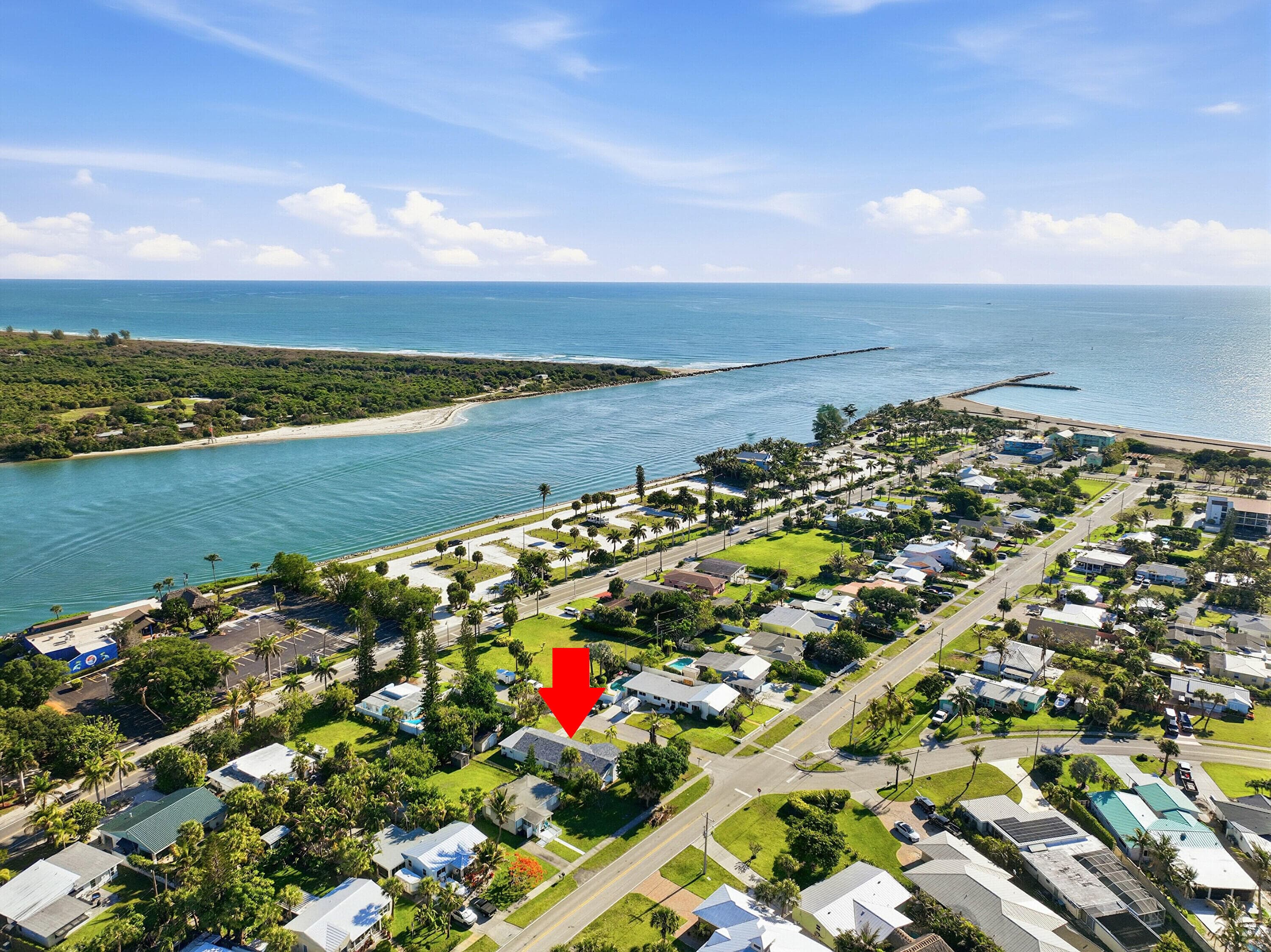 107 Fernandina Street, Fort Pierce, FL 34949 — photo 1 of 33