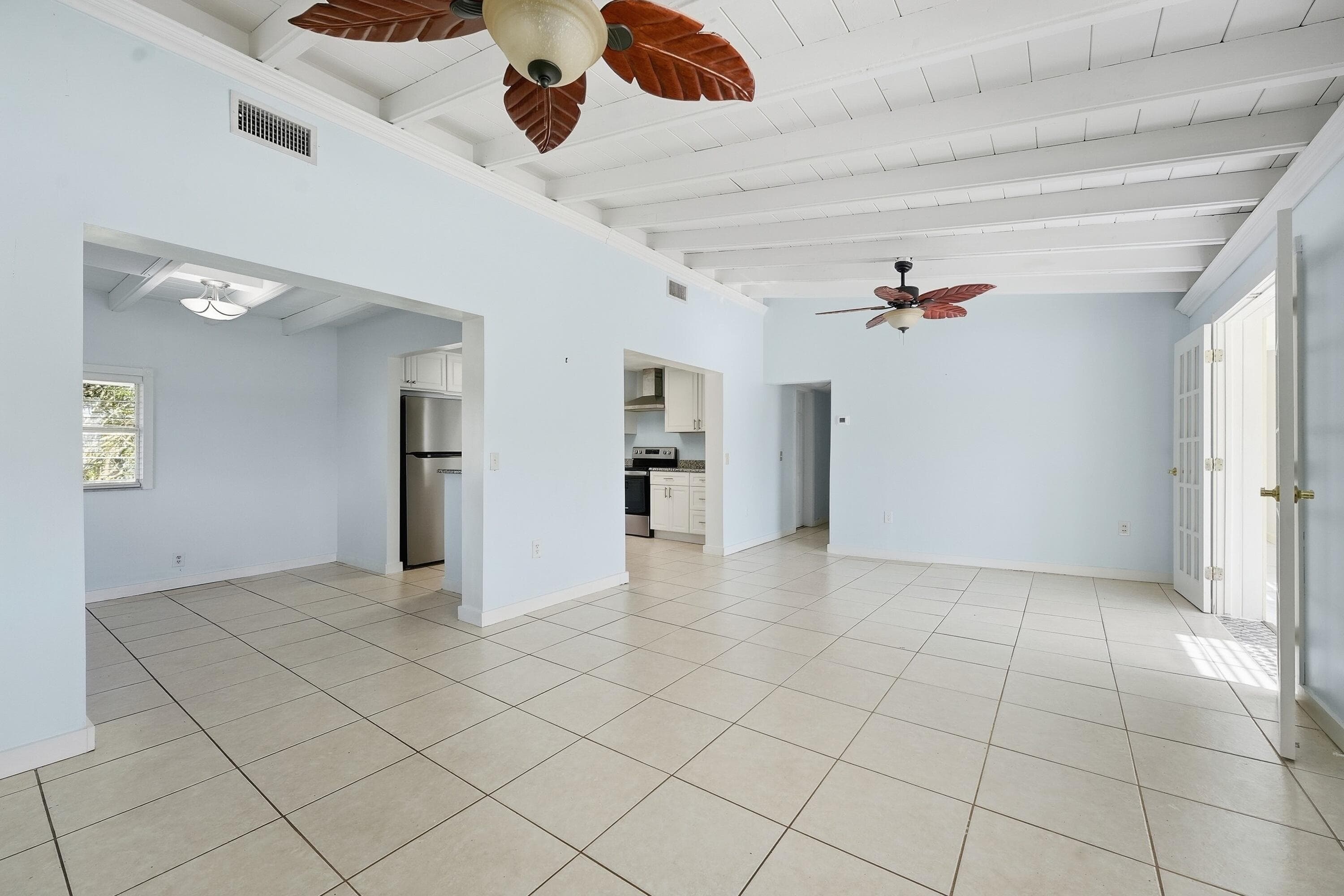 107 Fernandina Street, Fort Pierce, FL 34949 — photo 8 of 33