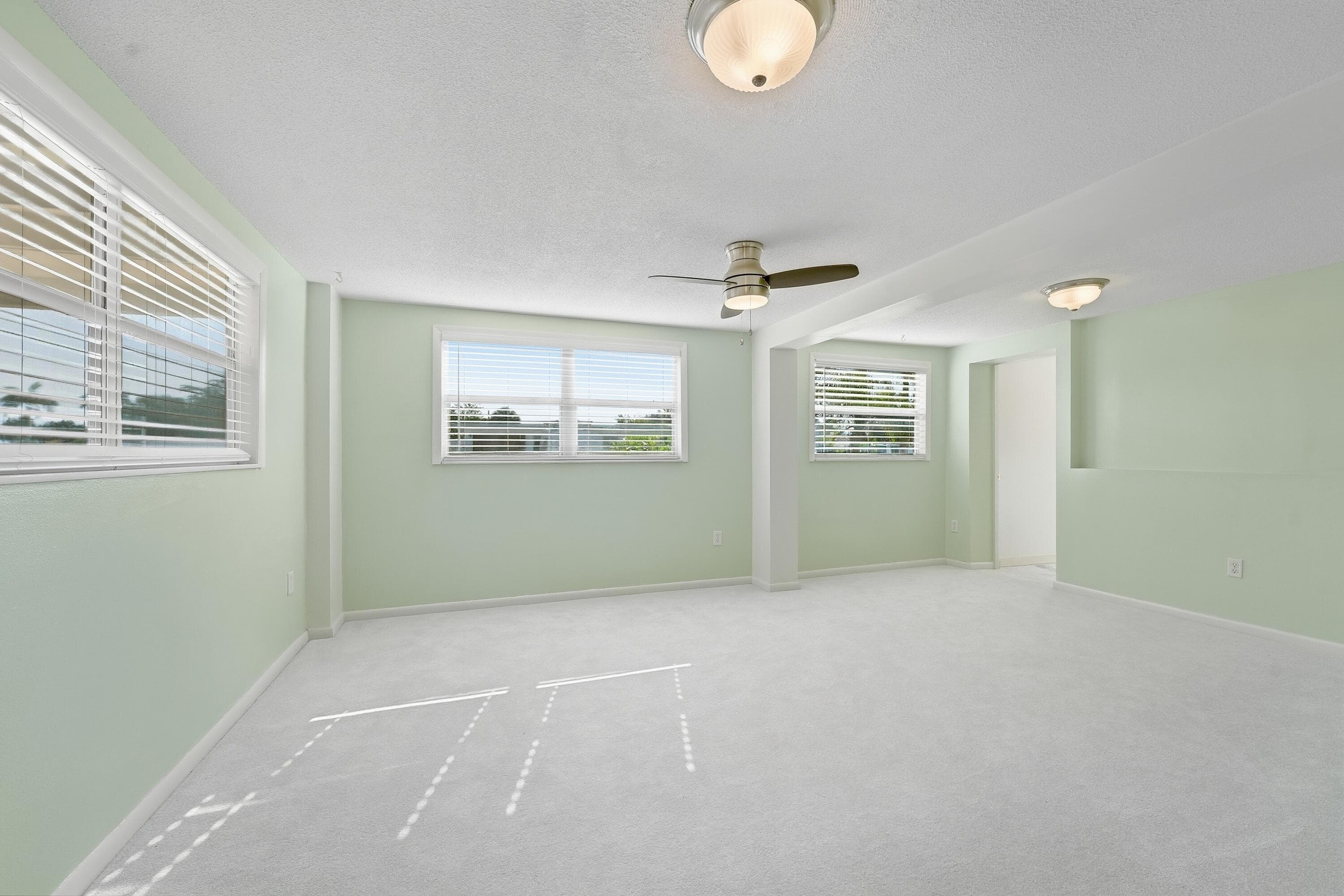 107 Fernandina Street, Fort Pierce, FL 34949 — photo 14 of 33