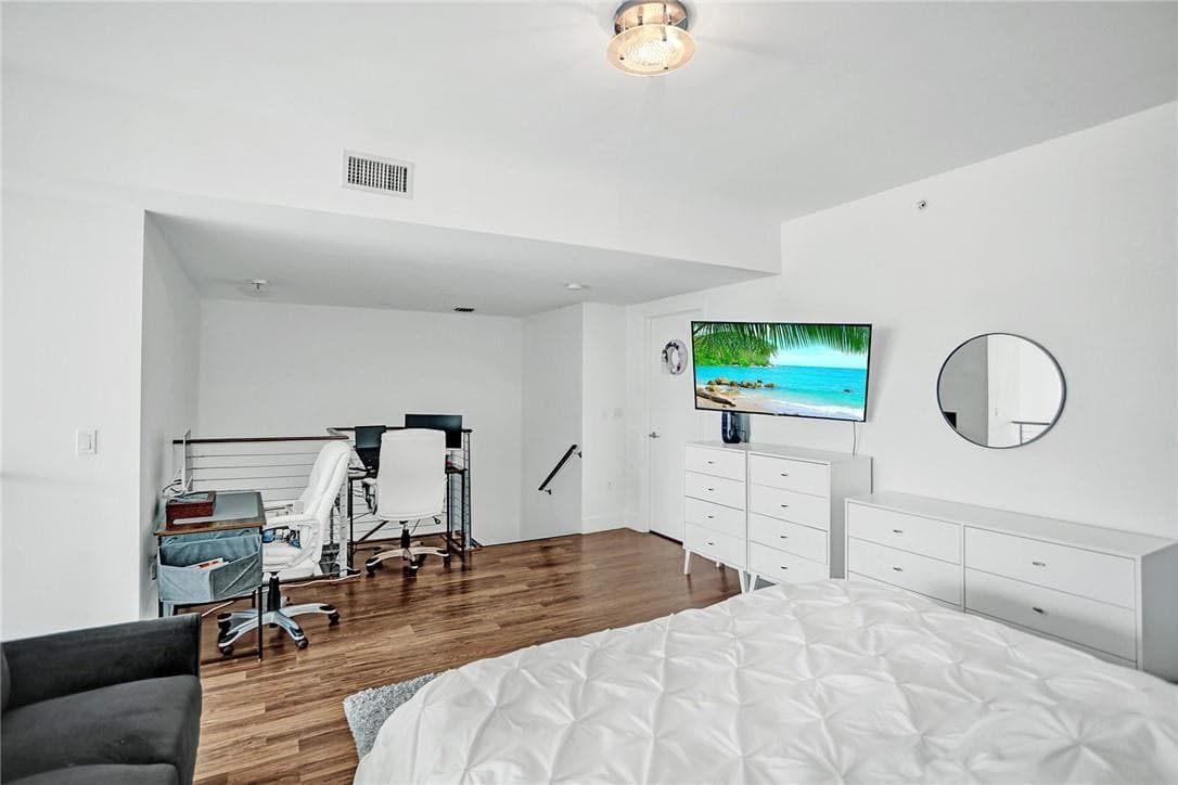 90 SW 3rd Street Th300b, Miami, FL 33130 — photo 24 of 33