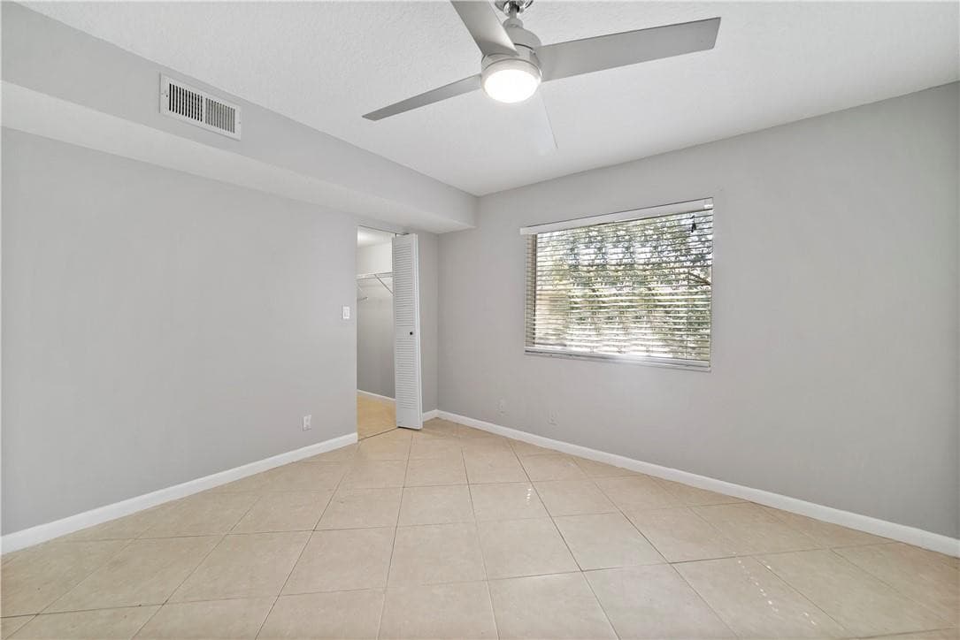 503 Gardens Drive 202, Pompano Beach, FL 33069 — photo 17 of 35