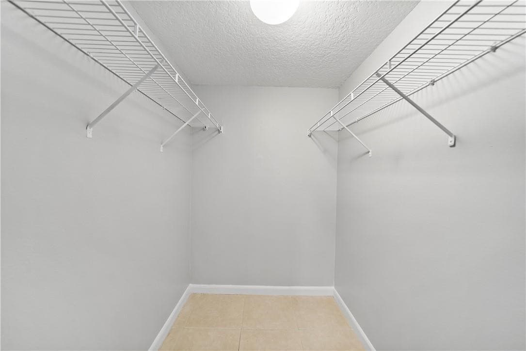 503 Gardens Drive 202, Pompano Beach, FL 33069 — photo 18 of 35