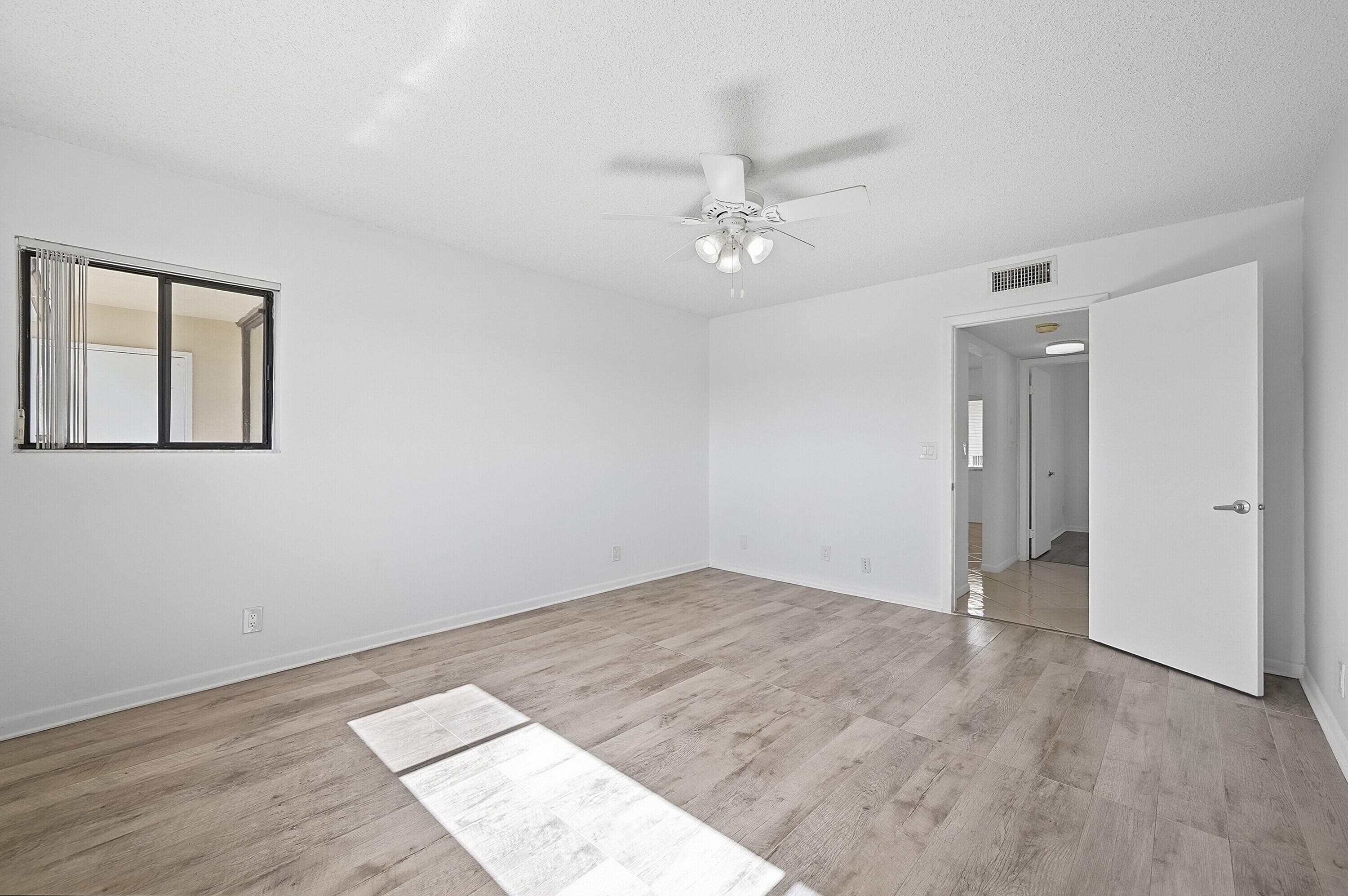 5130 Las Verdes Circle 307, Delray Beach, FL 33484 — photo 16 of 73