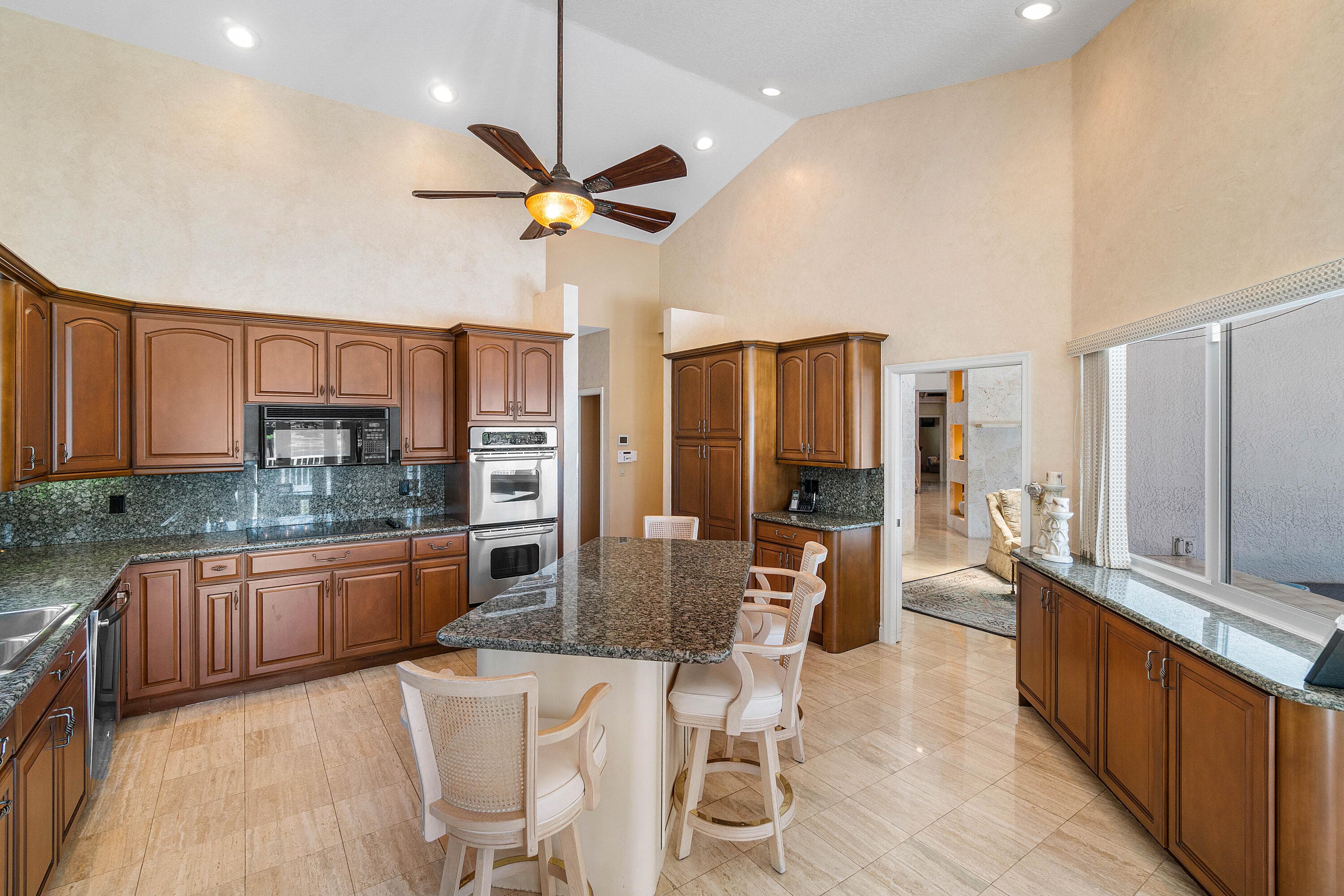 4440 Woodfield Boulevard, Boca Raton, FL 33434 — photo 9 of 59