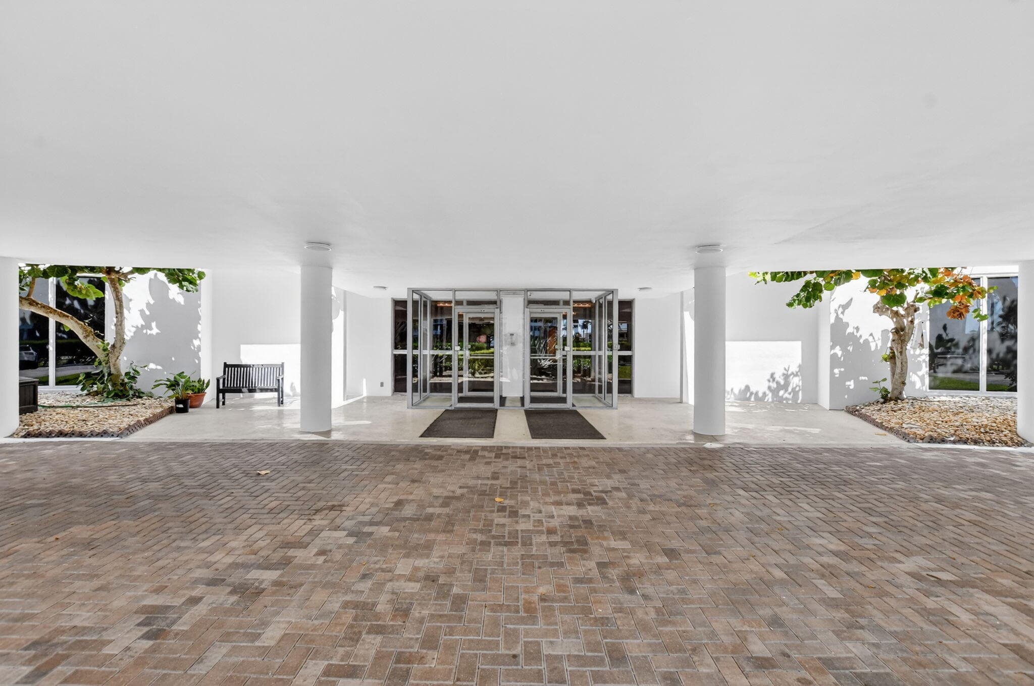 2851 S Ocean Boulevard T-2, Boca Raton, FL 33432 — photo 3 of 49