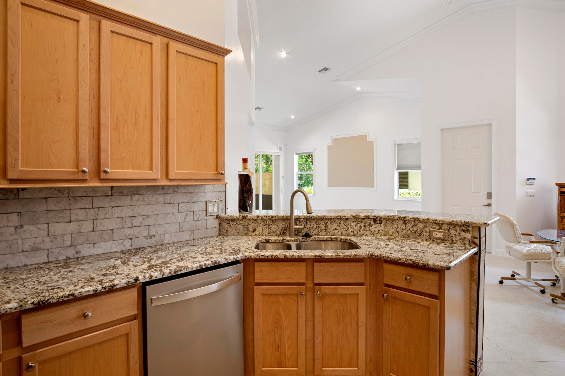 7084 Torrey Pines Circle, Port St. Lucie, FL 34986 — photo 9 of 51