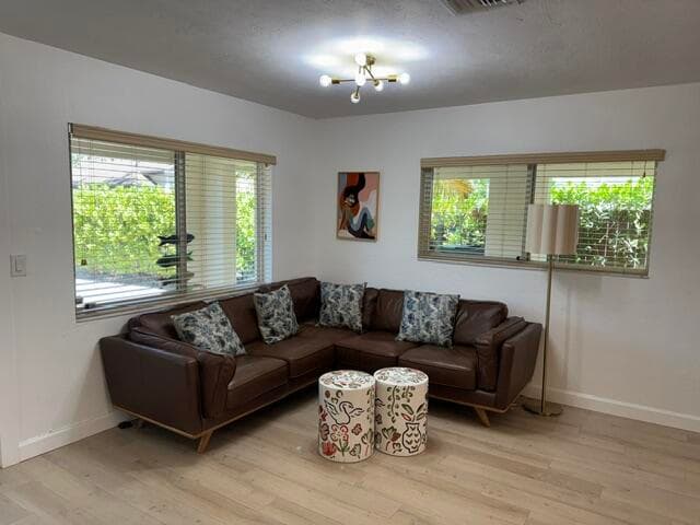 632 SW 8th Avenue, Fort Lauderdale, FL 33315 — photo 3 of 16