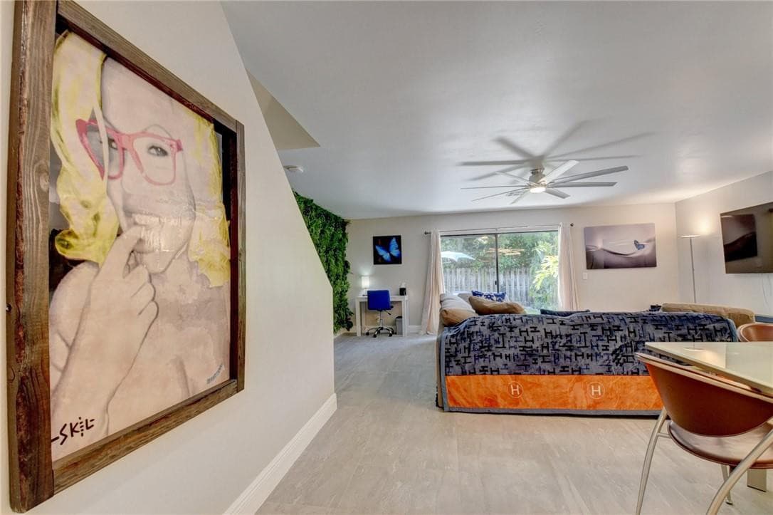 246 Avenue L, Delray Beach, FL 33483 — photo 2 of 67
