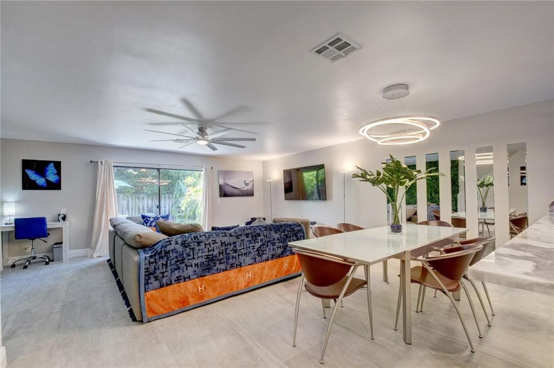 246 Avenue L, Delray Beach, FL 33483 — photo 5 of 67