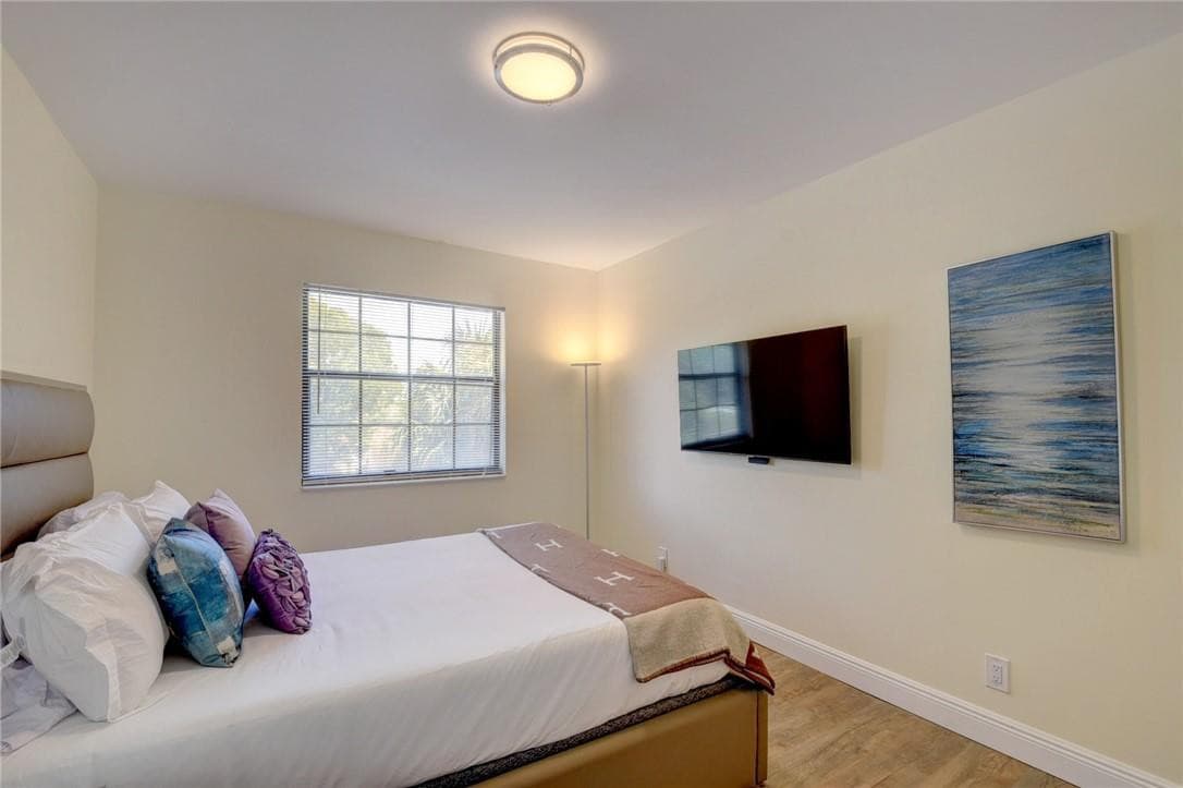 246 Avenue L, Delray Beach, FL 33483 — photo 56 of 67