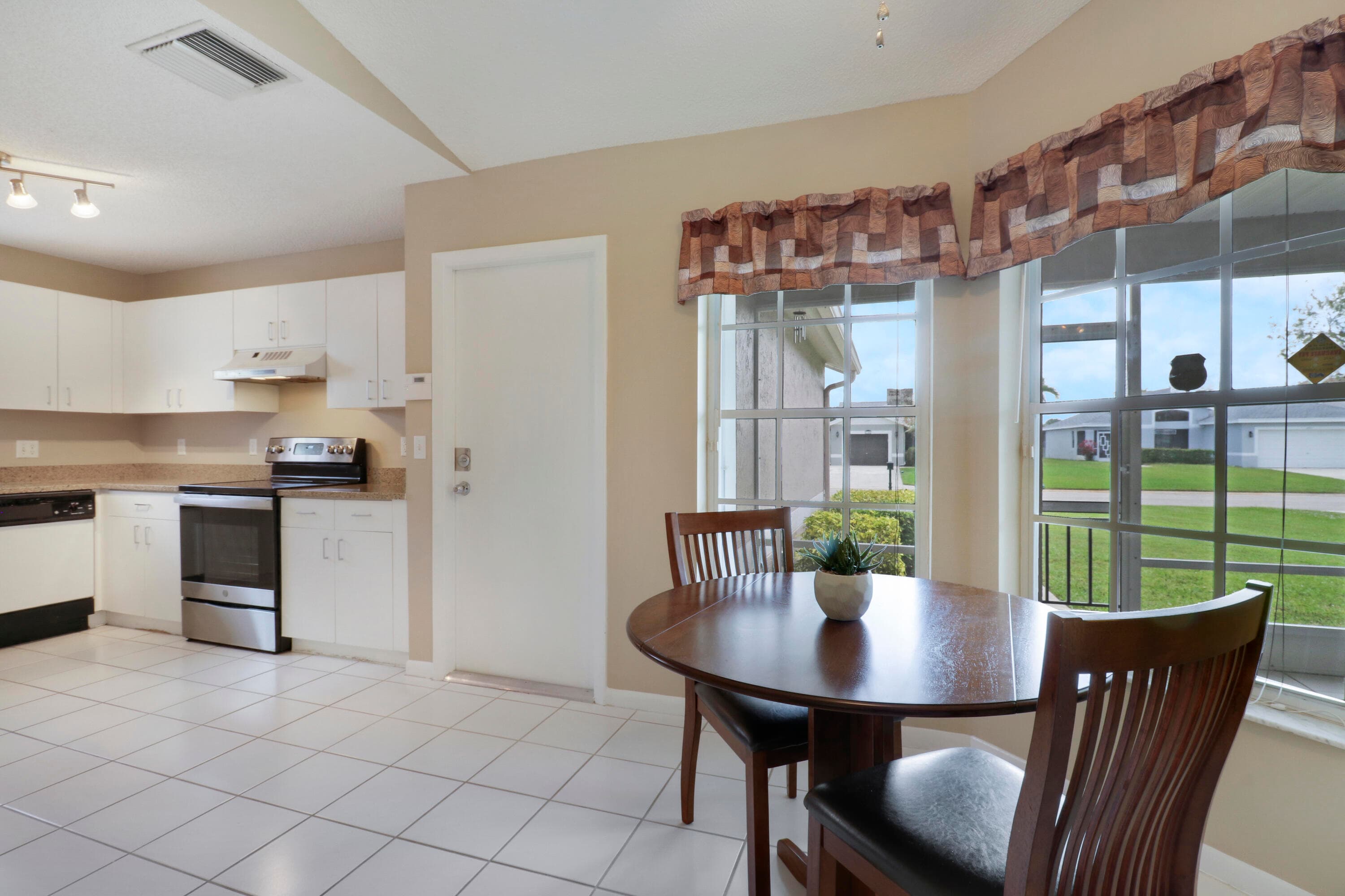 6849 Barnwell Drive, Boynton Beach, FL 33437 — photo 27 of 51
