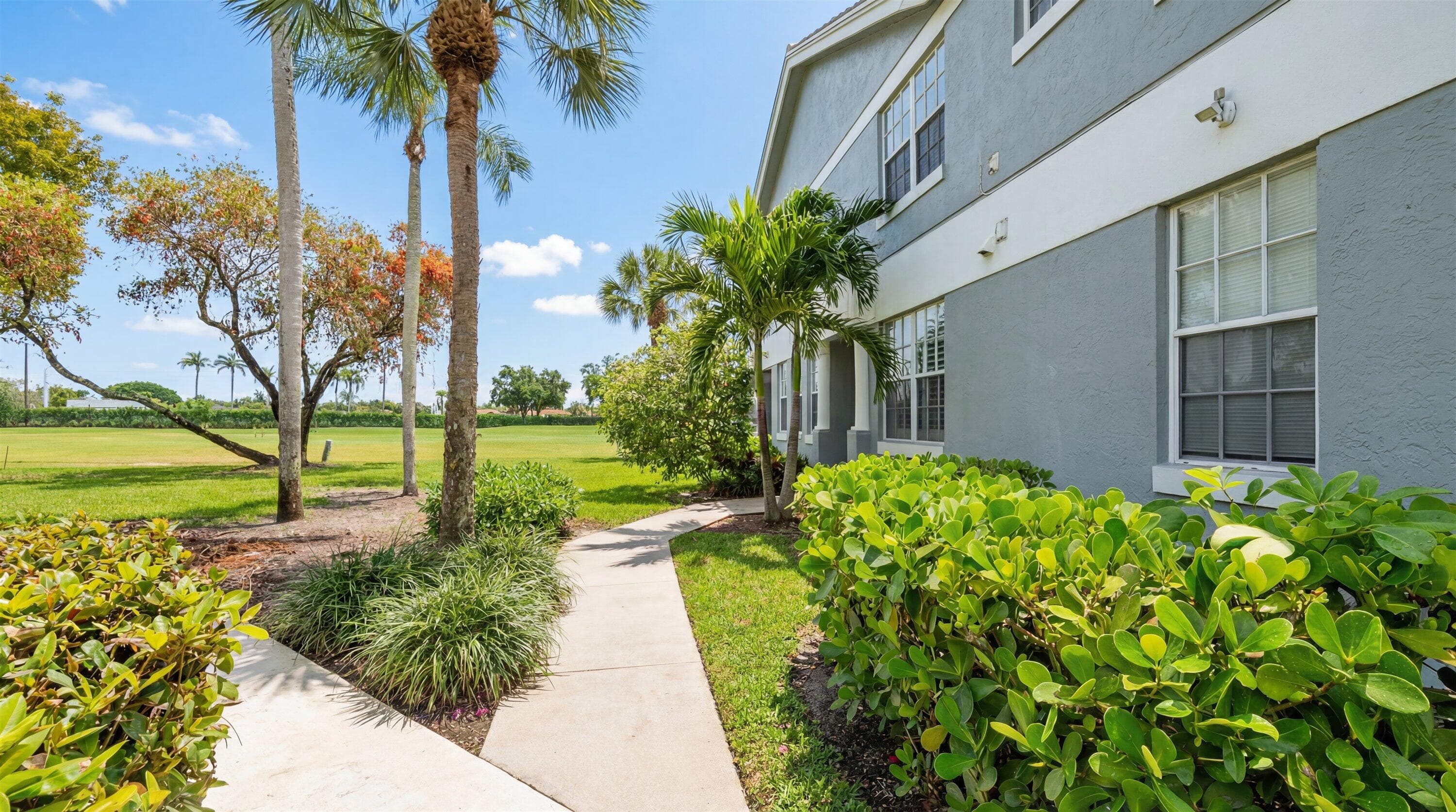 10303 N Andover Coach Circle A1, Lake Worth, FL 33449 — photo 3 of 45