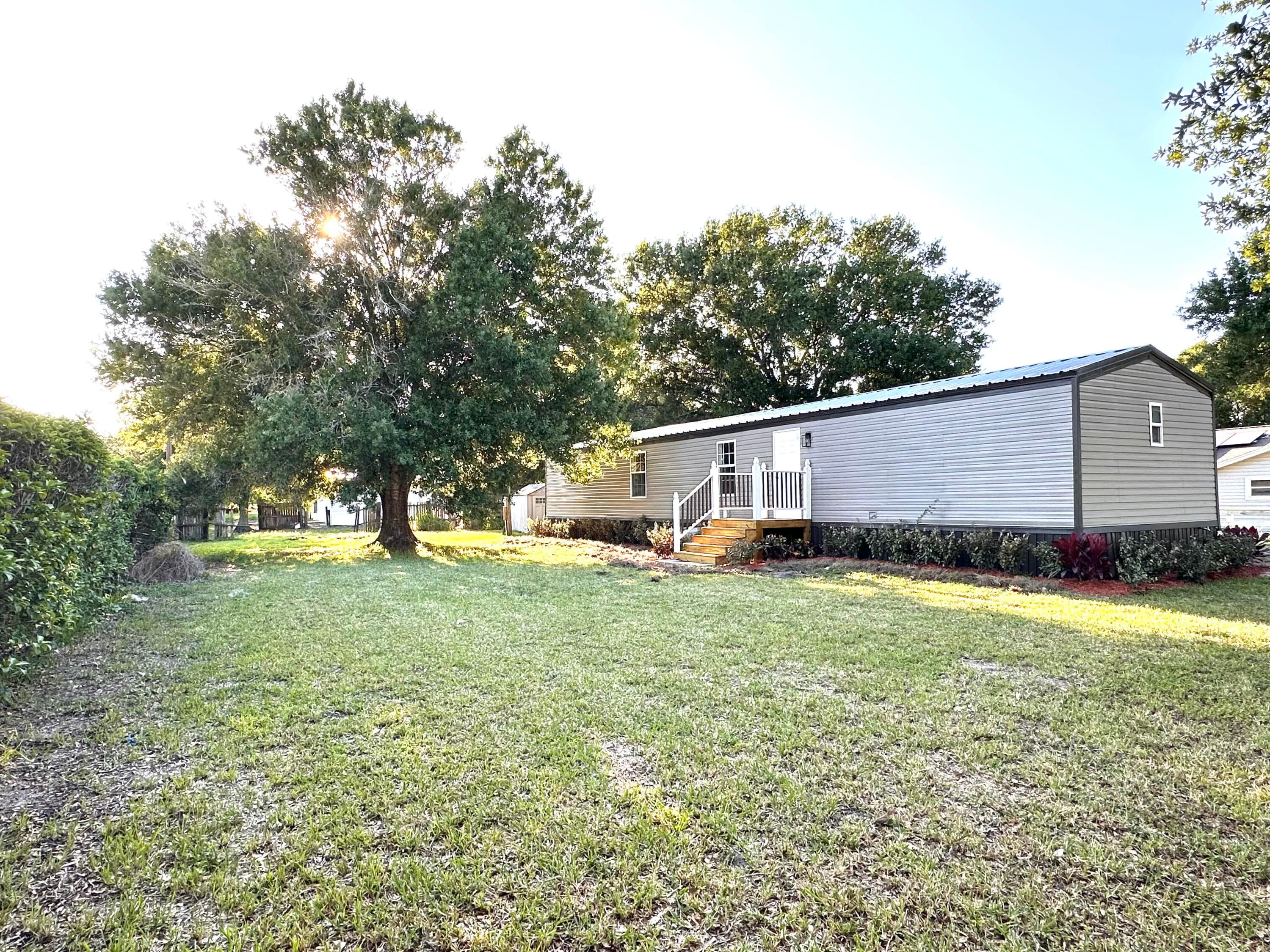 1465 NW 43rd Avenue, Okeechobee, FL 34972 — photo 1 of 23