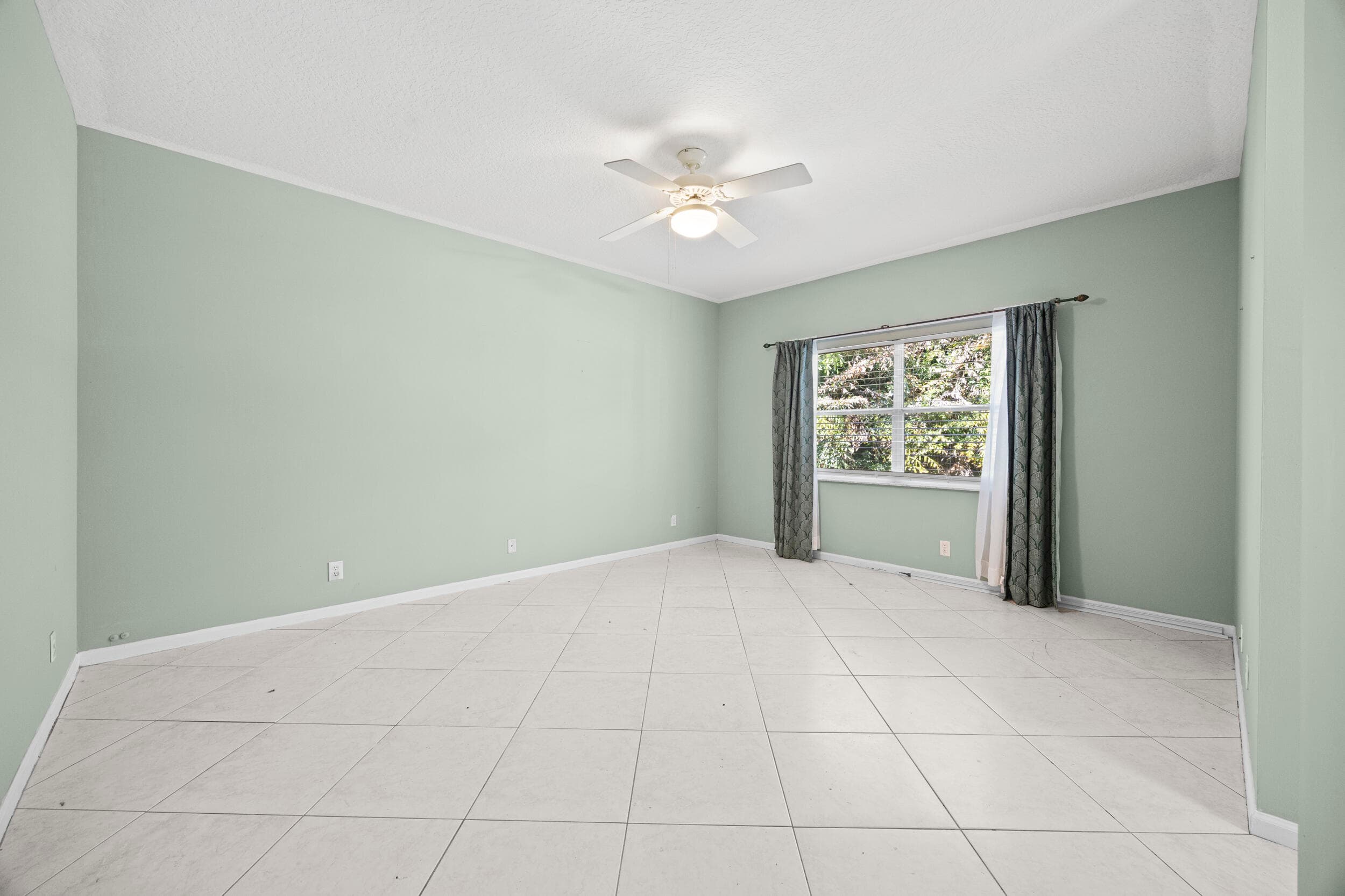 105 Monterey Way, Royal Palm Beach, FL 33411 — photo 27 of 72