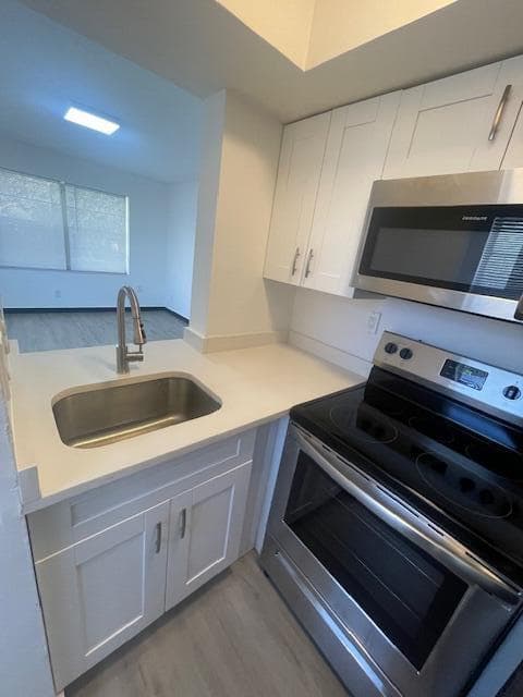 411 SE 10th Street 5, Hallandale Beach, FL 33009 — photo 5 of 13