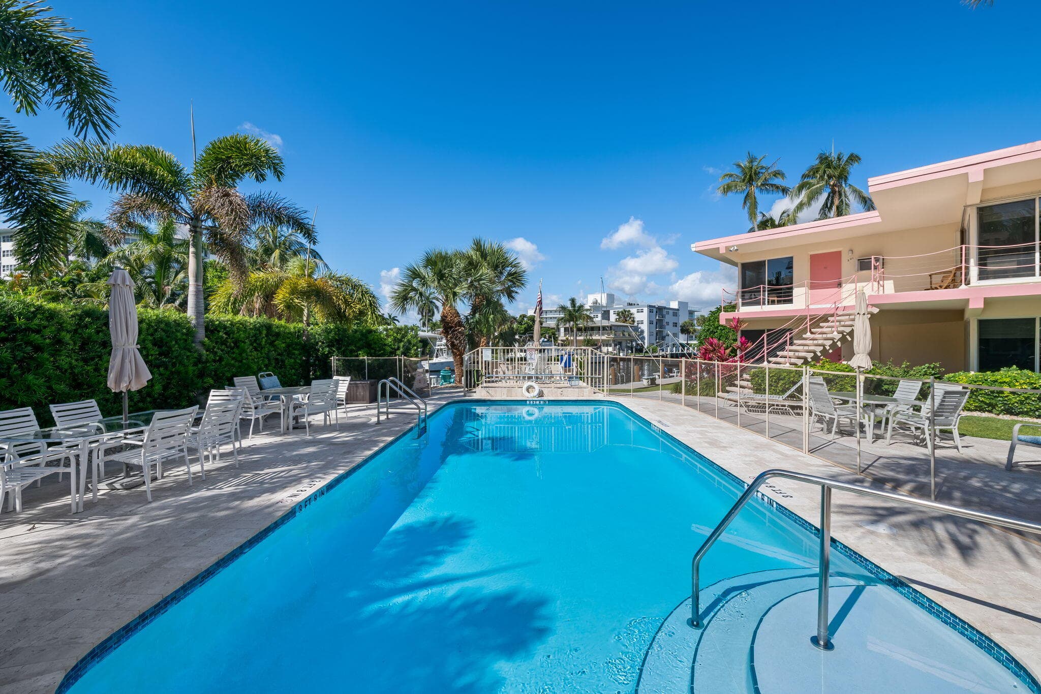 2825 NE 33rd 201, Fort Lauderdale, FL 33308 — photo 5 of 18