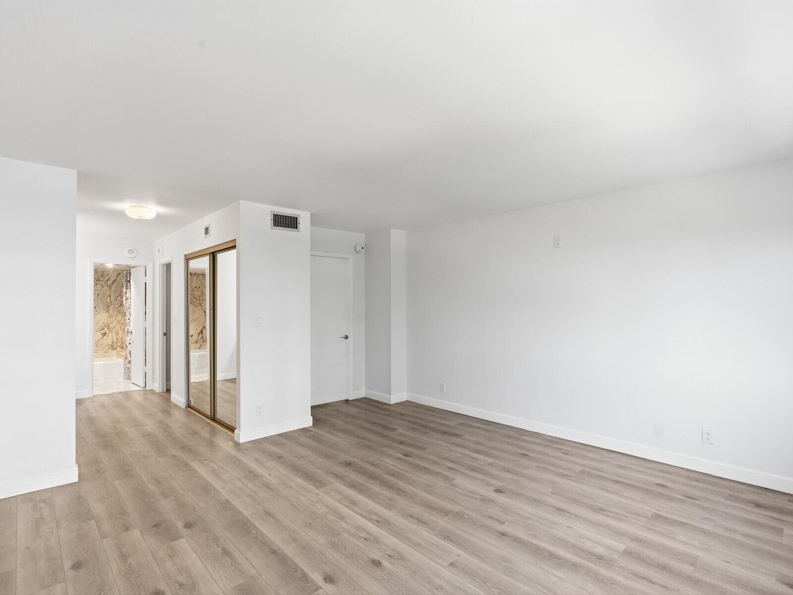 5000 N Ocean Boulevard 306, Lauderdale-By-The-Sea, FL 33308 — photo 8 of 39