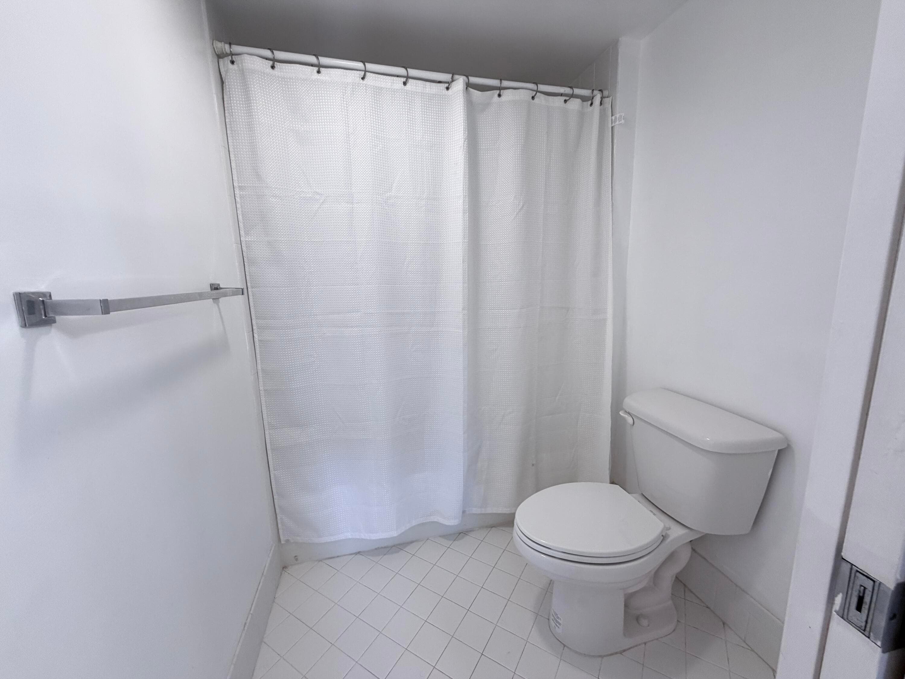 12650 SW 15th Street 304f, Pembroke Pines, FL 33027 — photo 4 of 14