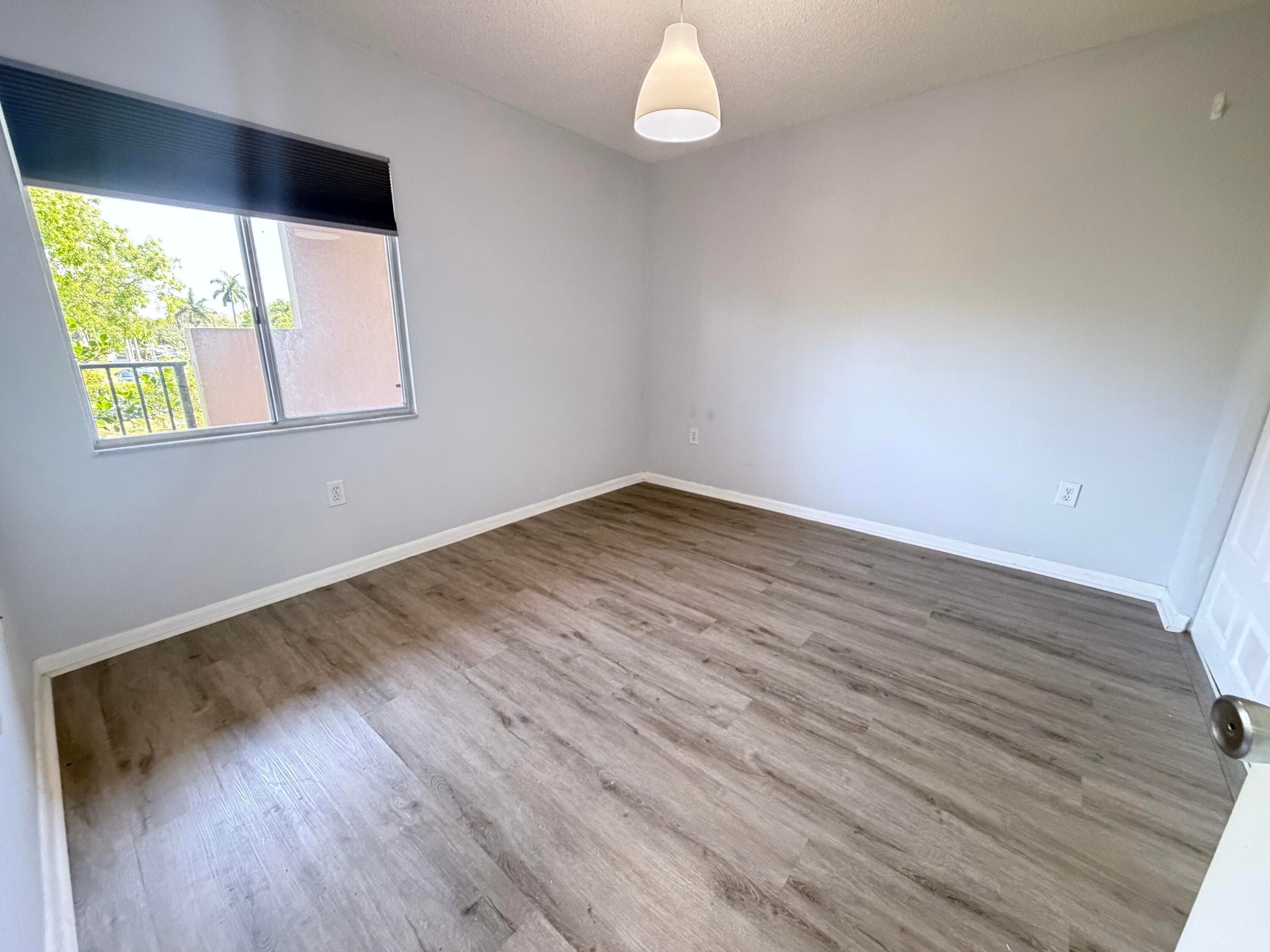 12650 SW 15th Street 304f, Pembroke Pines, FL 33027 — photo 11 of 14