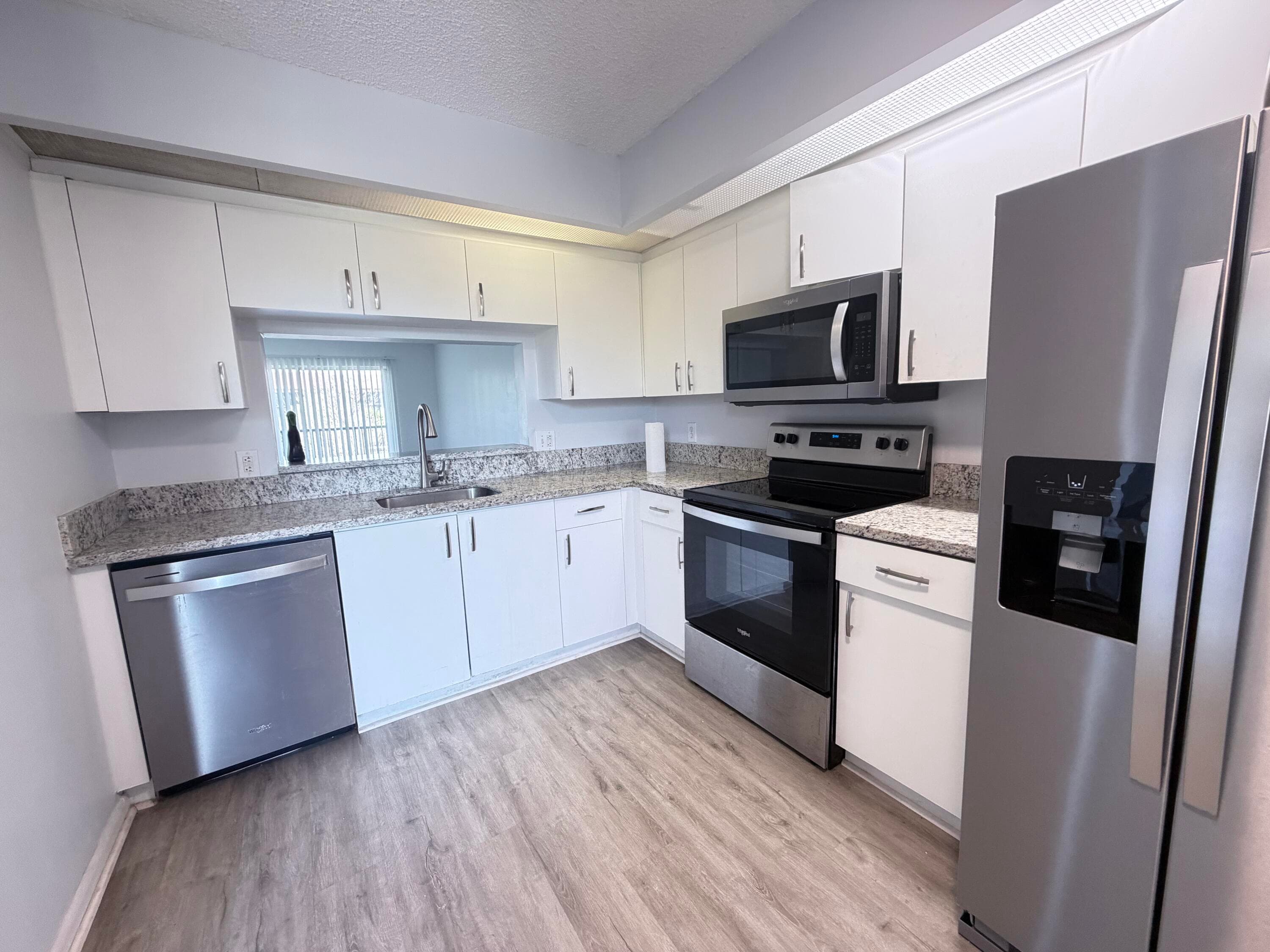 12650 SW 15th Street 304f, Pembroke Pines, FL 33027 — photo 1 of 14