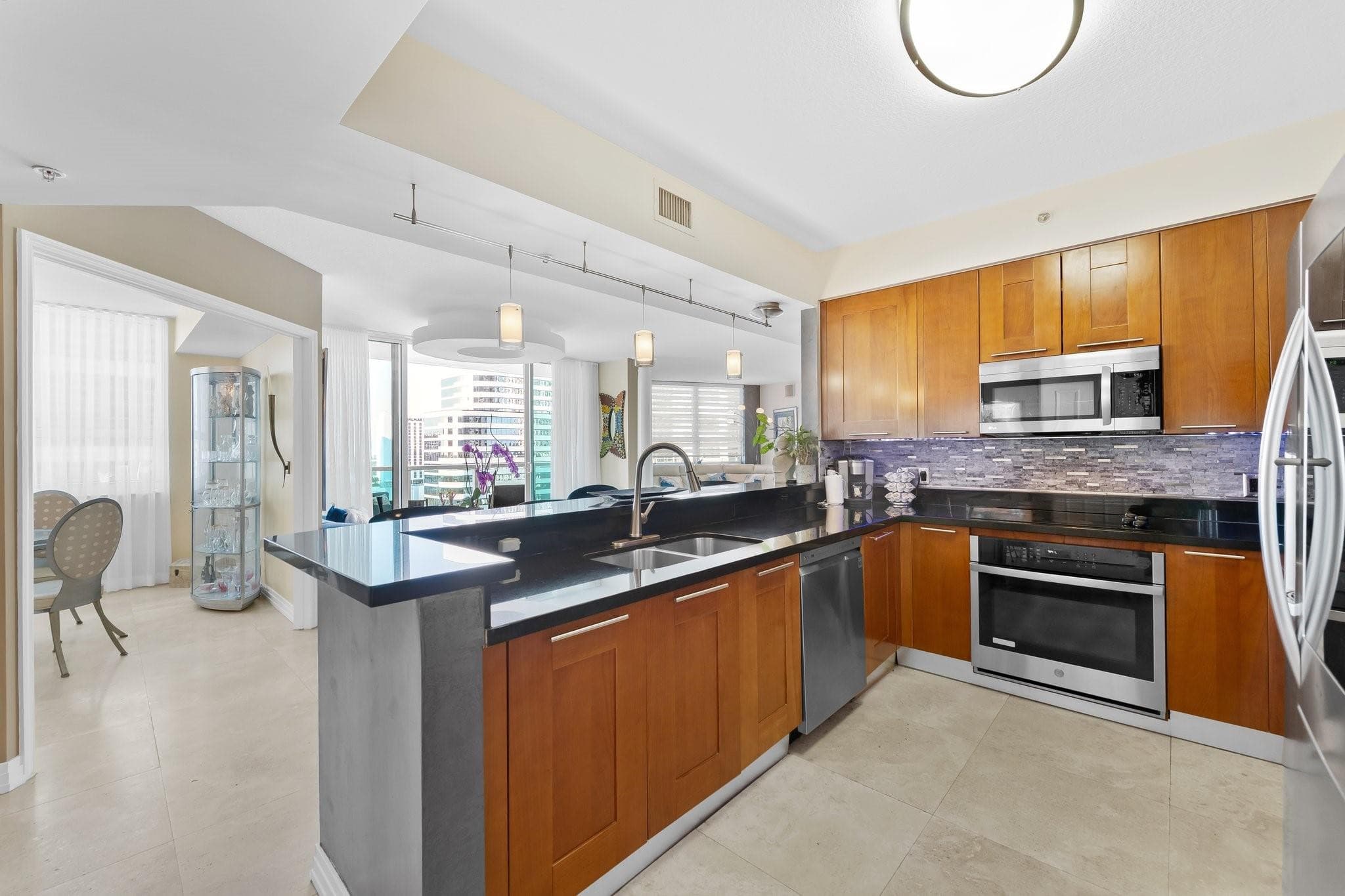 350 SE 2nd Street 1870, Fort Lauderdale, FL 33301 — photo 3 of 63