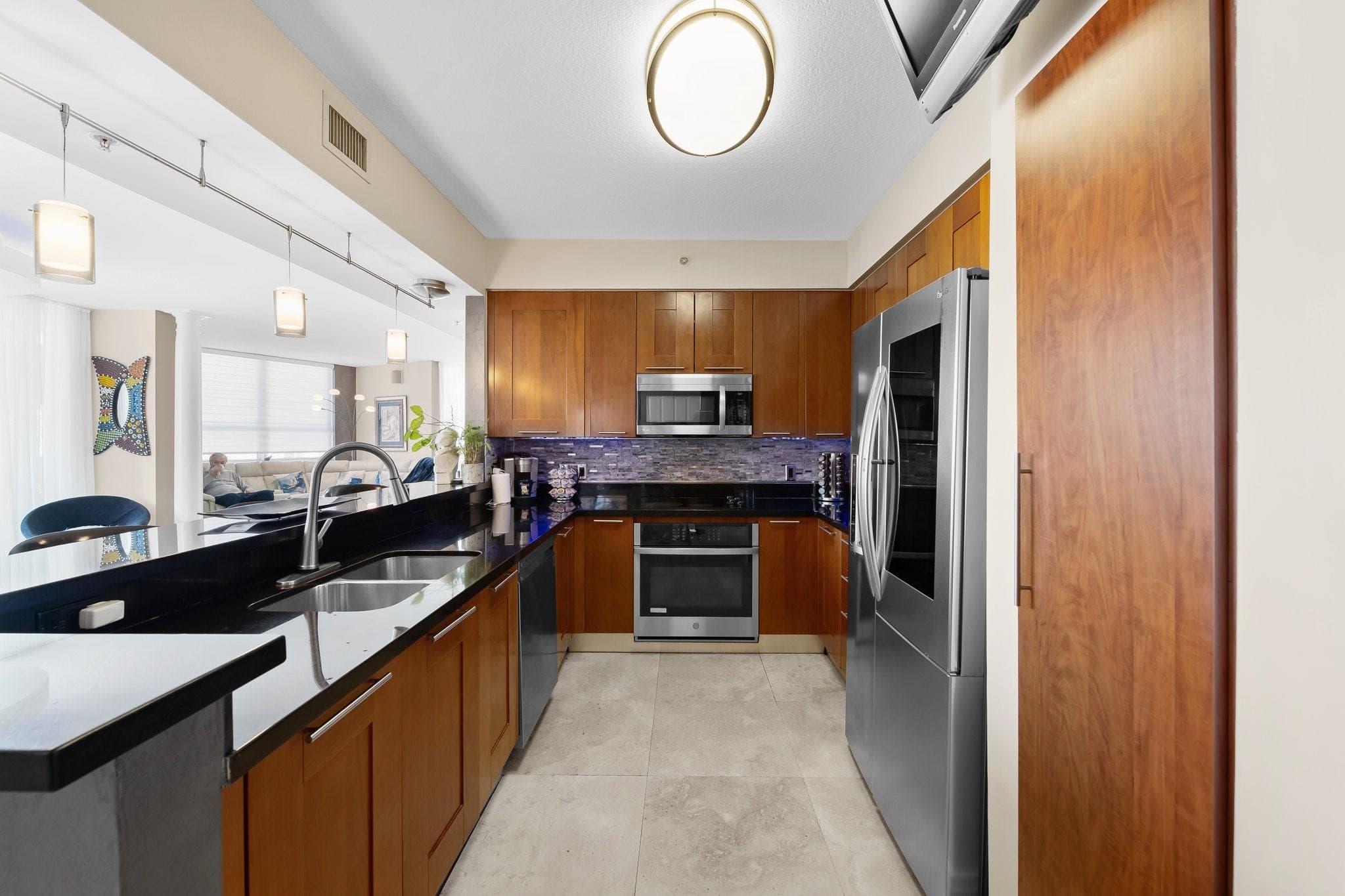 350 SE 2nd Street 1870, Fort Lauderdale, FL 33301 — photo 4 of 63