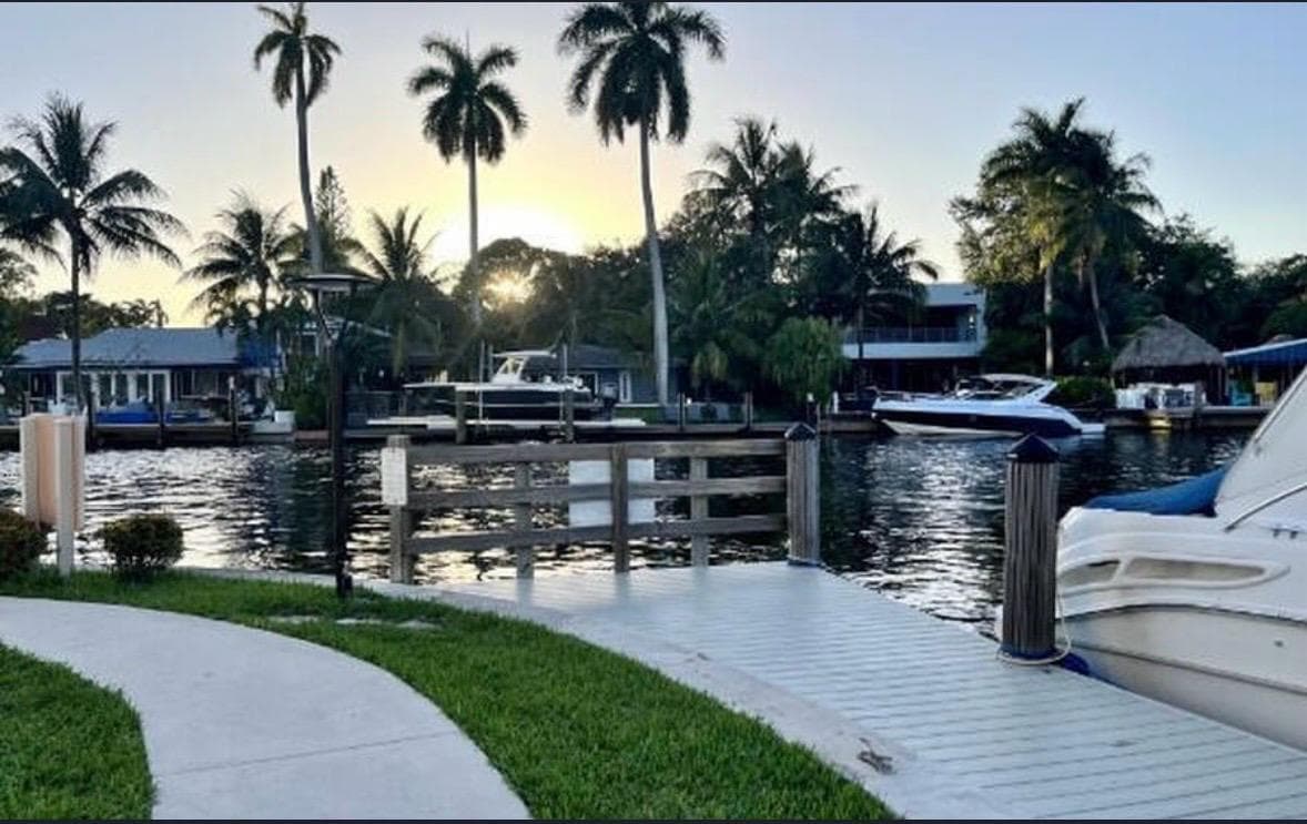 1301 River Reach Drive 111, Fort Lauderdale, FL 33315 — photo 38 of 39