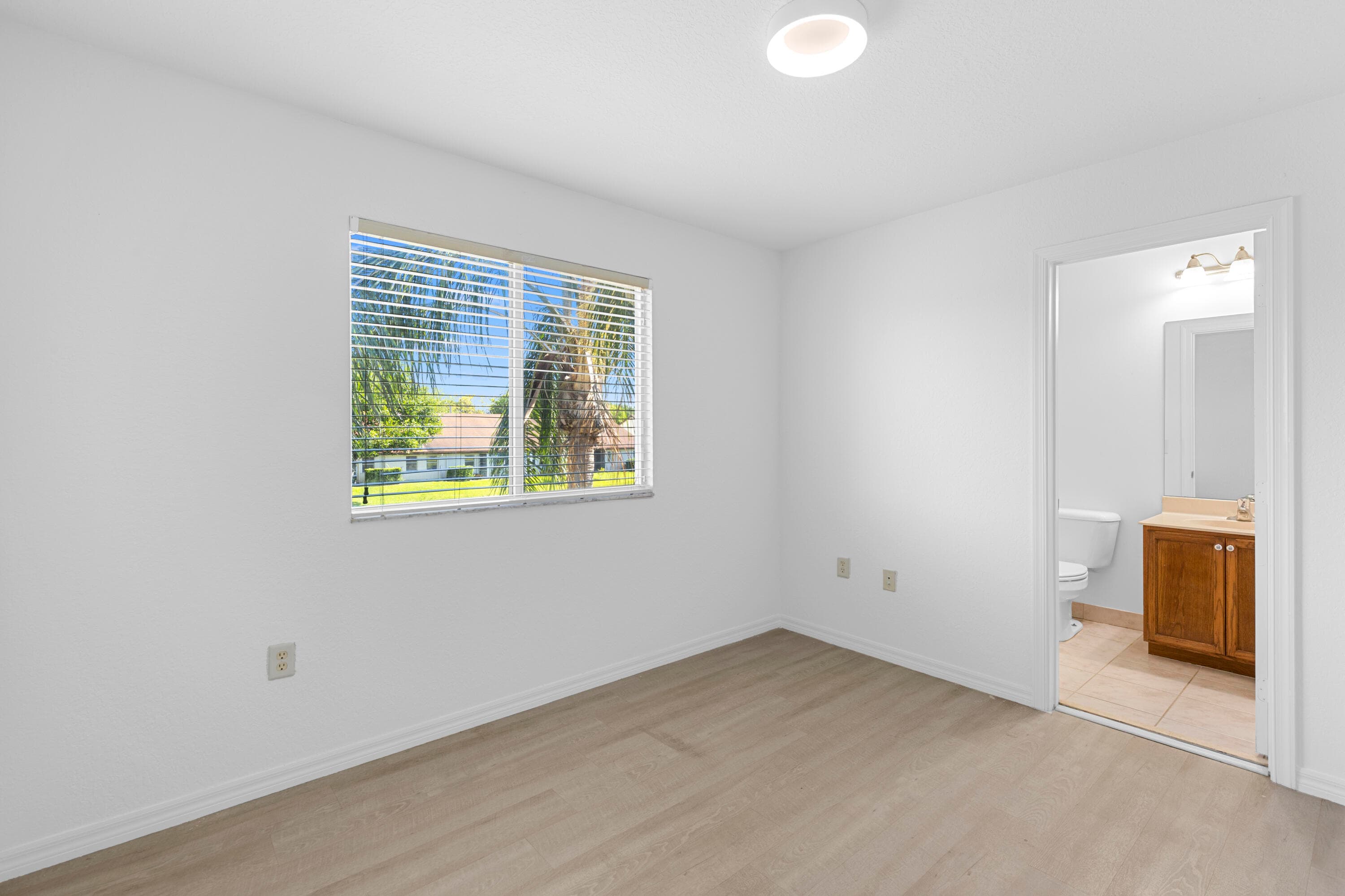 9107 Chambers Street 9107, Tamarac, FL 33321 — photo 18 of 30