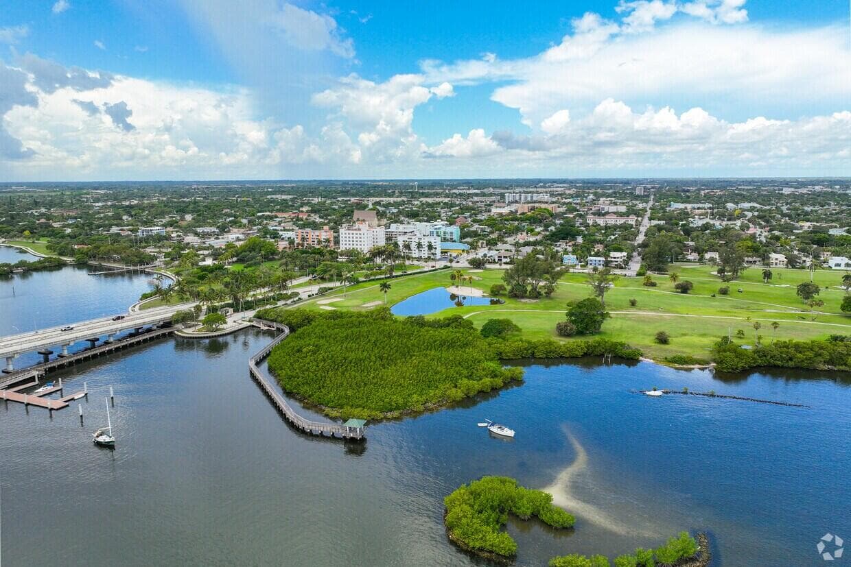706 N Palmway B, Lake Worth Beach, FL 33460 — photo 23 of 27