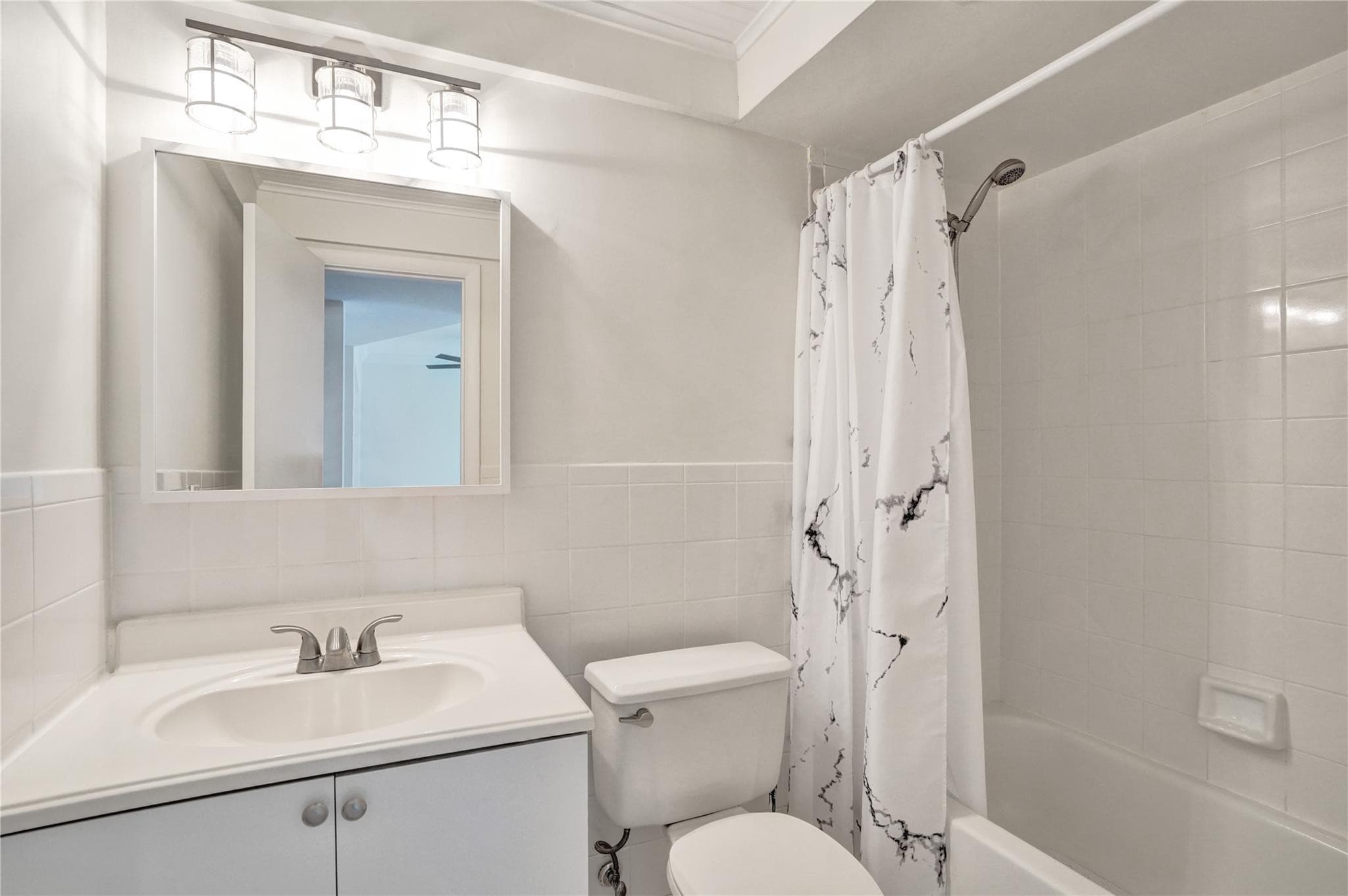 1750 S Ocean Boulevard 306e, Lauderdale-By-The-Sea, FL 33062 — photo 16 of 28