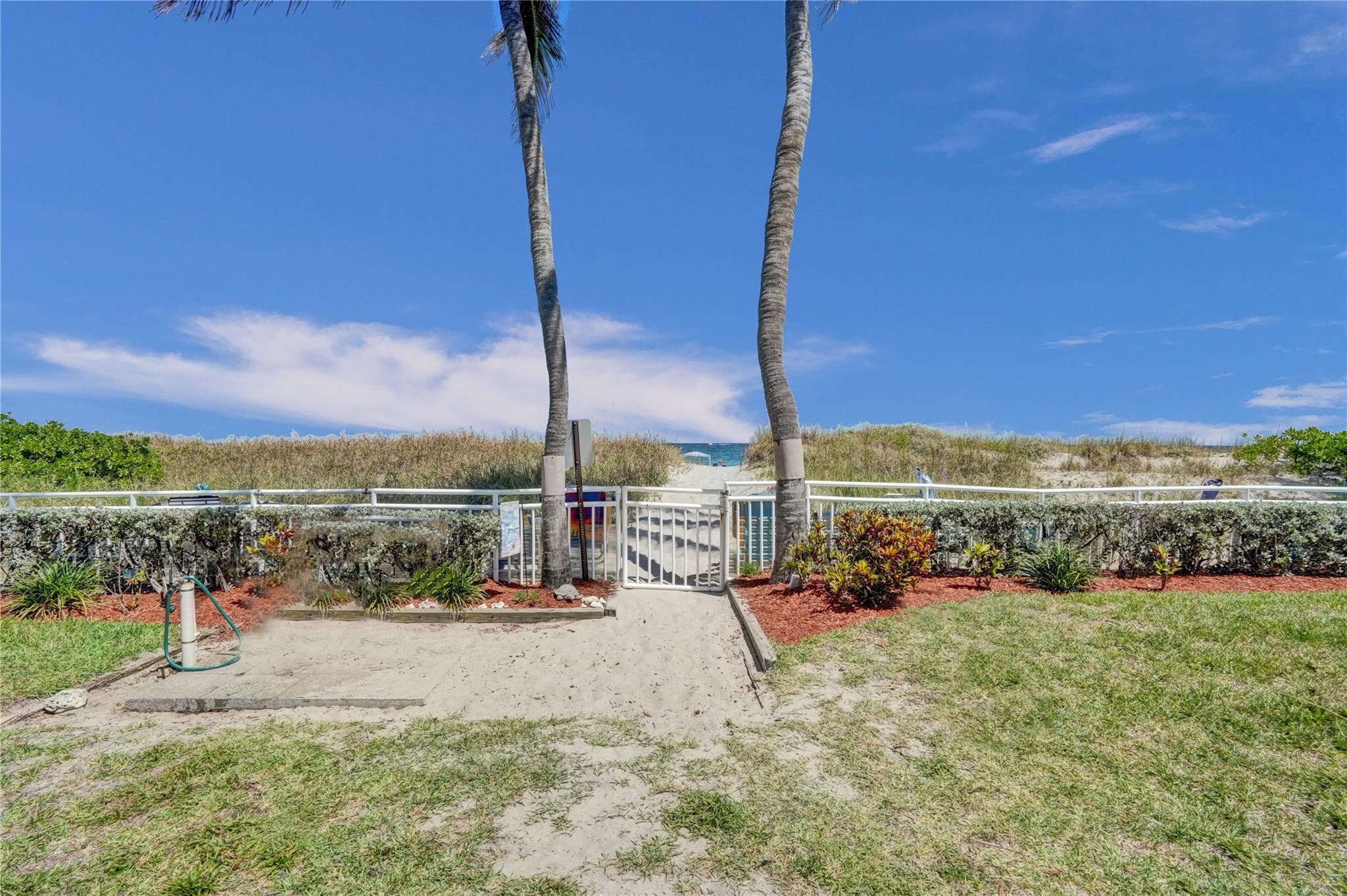 1750 S Ocean Boulevard 306e, Lauderdale-By-The-Sea, FL 33062 — photo 21 of 28