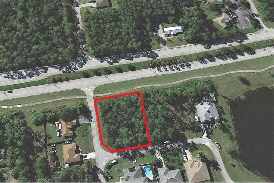 1110 SW East Louise Circle, Port St. Lucie, FL 34953 — photo 4 of 7