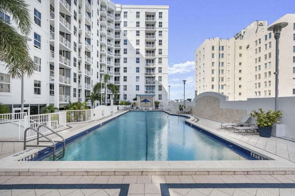 255 Evernia Street 513, West Palm Beach, FL 33401 — photo 4 of 11