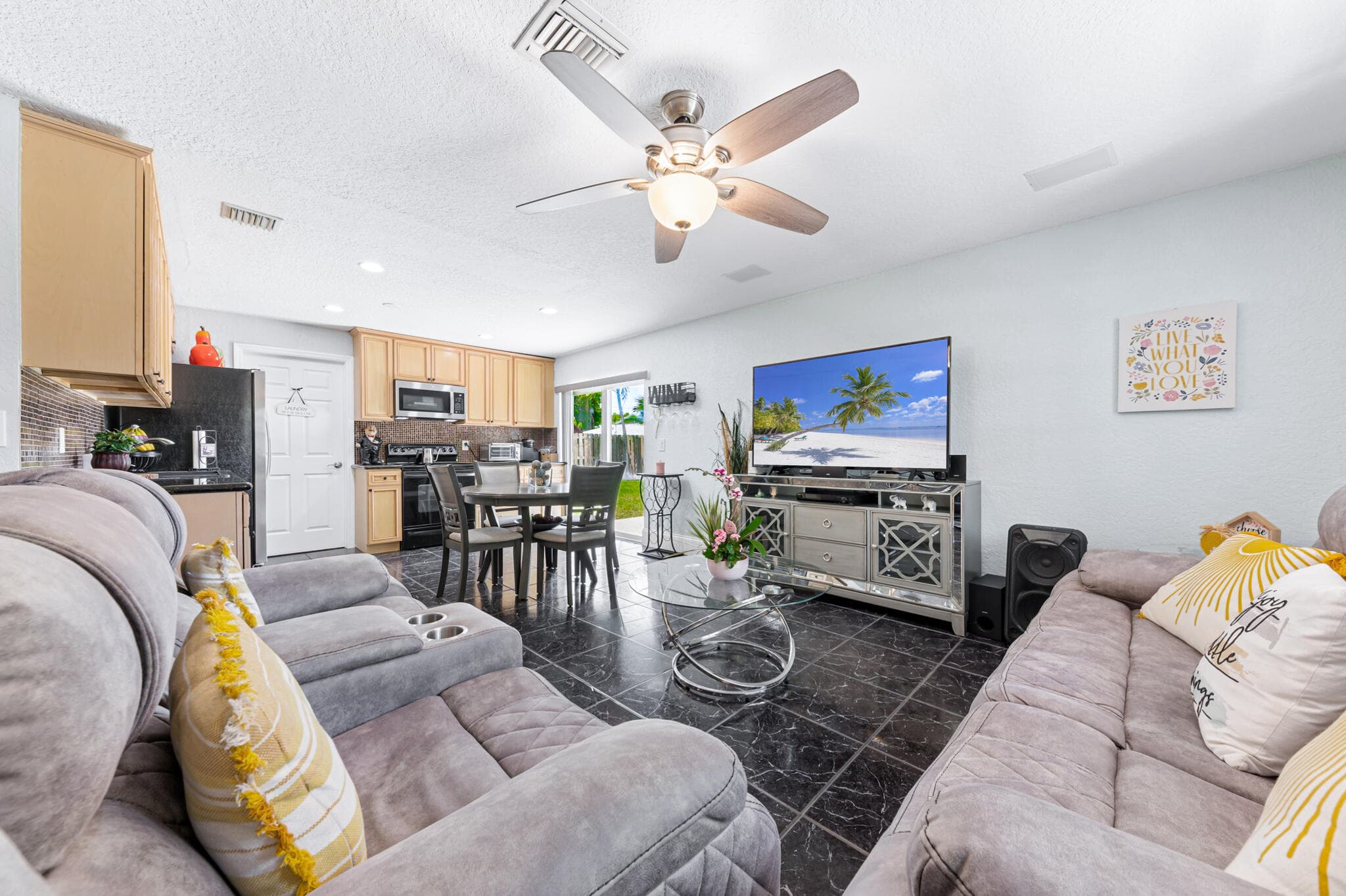 9159 Honeywell Road, Lake Worth, FL 33467 — photo 7 of 32