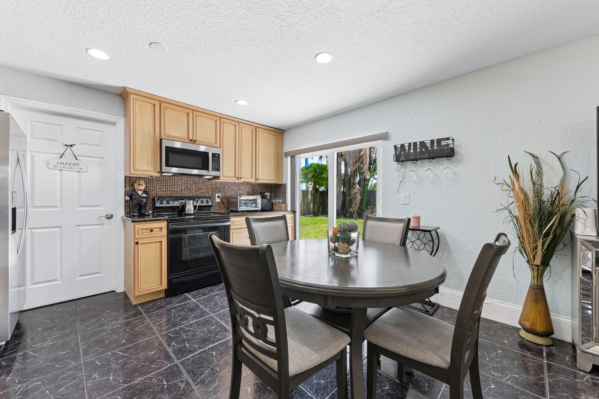 9159 Honeywell Road, Lake Worth, FL 33467 — photo 13 of 32