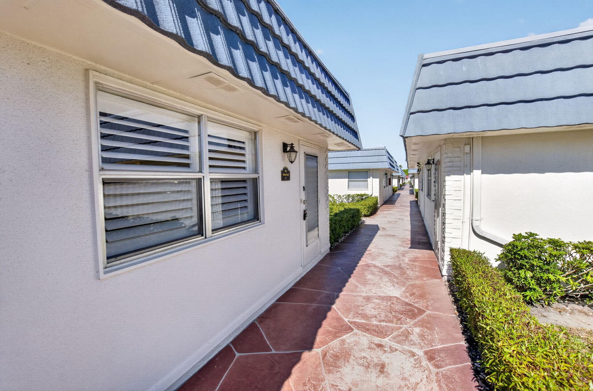 102 E Waterford E 102, Delray Beach, FL 33446 — photo 2 of 80
