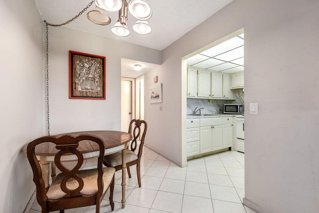 301 Preston H 301, Boca Raton, FL 33434 — photo 7 of 21