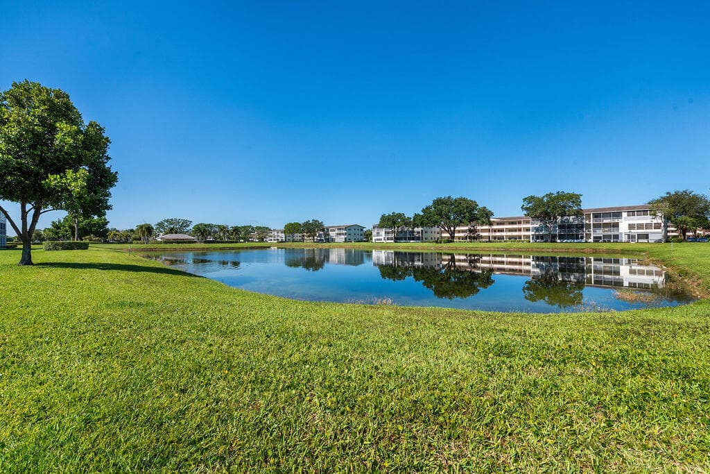 301 Preston H 301, Boca Raton, FL 33434 — photo 18 of 21