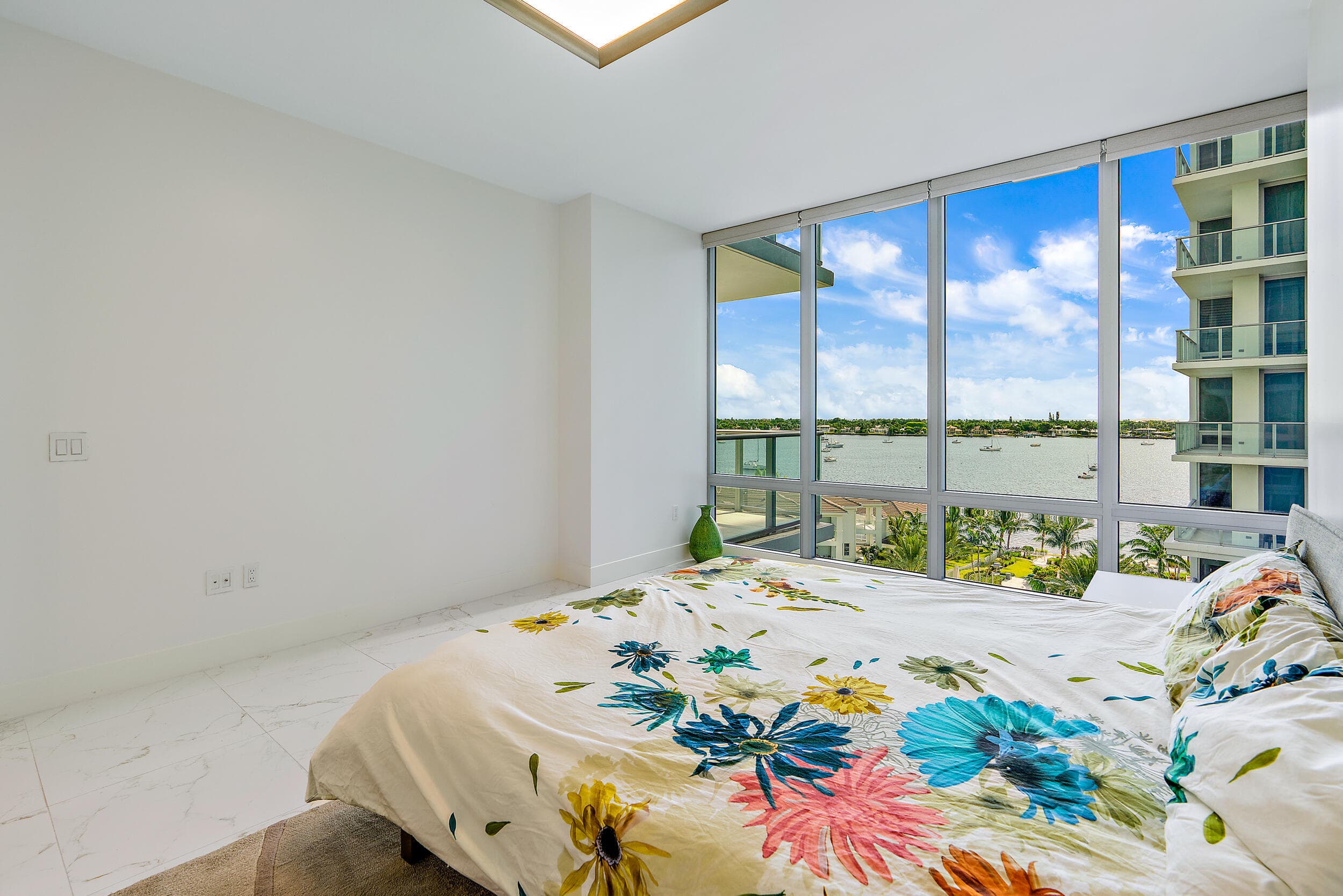 1 Water Club Way 704, North Palm Beach, FL 33408 — photo 7 of 26