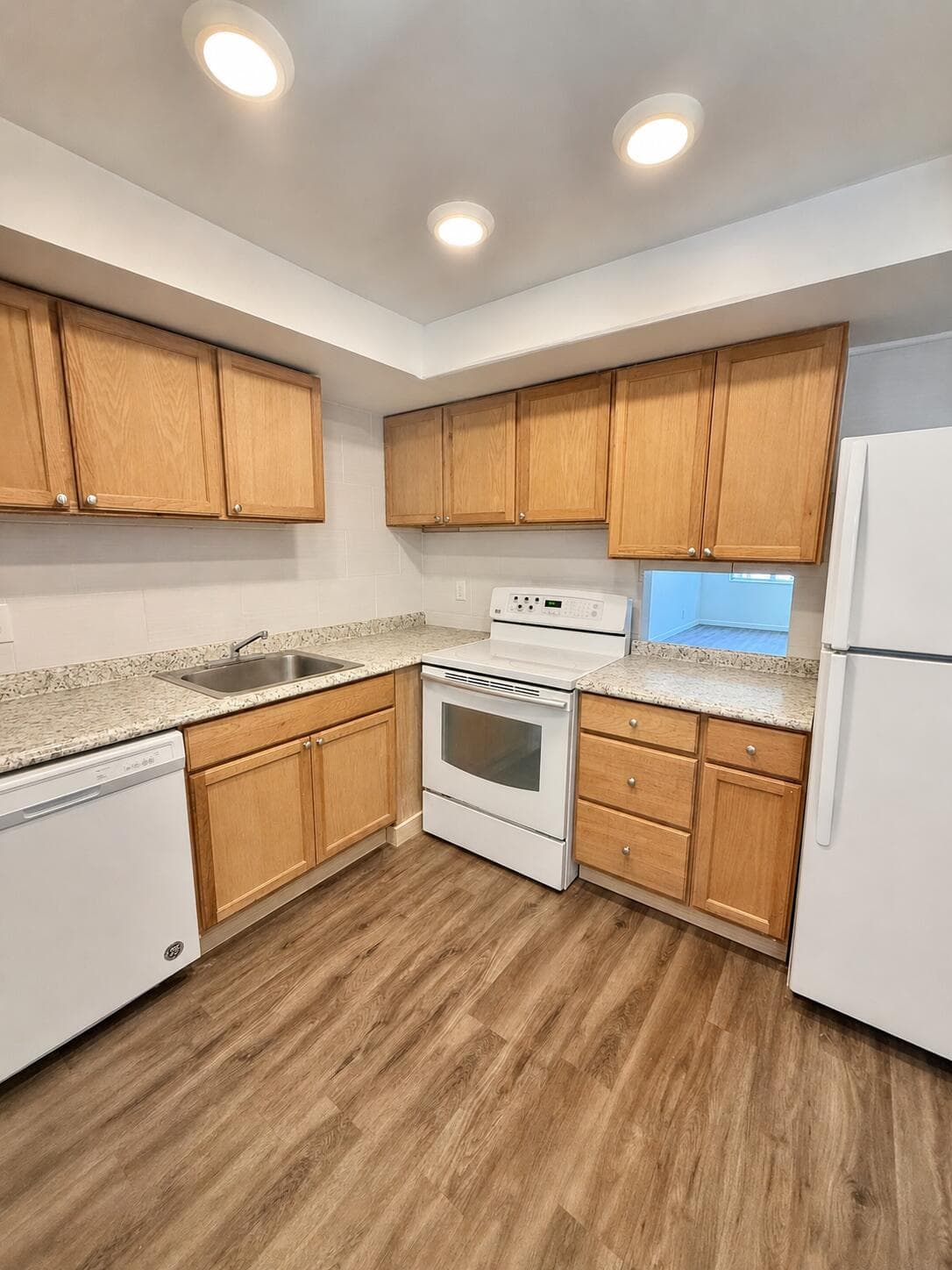 4500 N Flagler Drive D9, West Palm Beach, FL 33407 — photo 6 of 9
