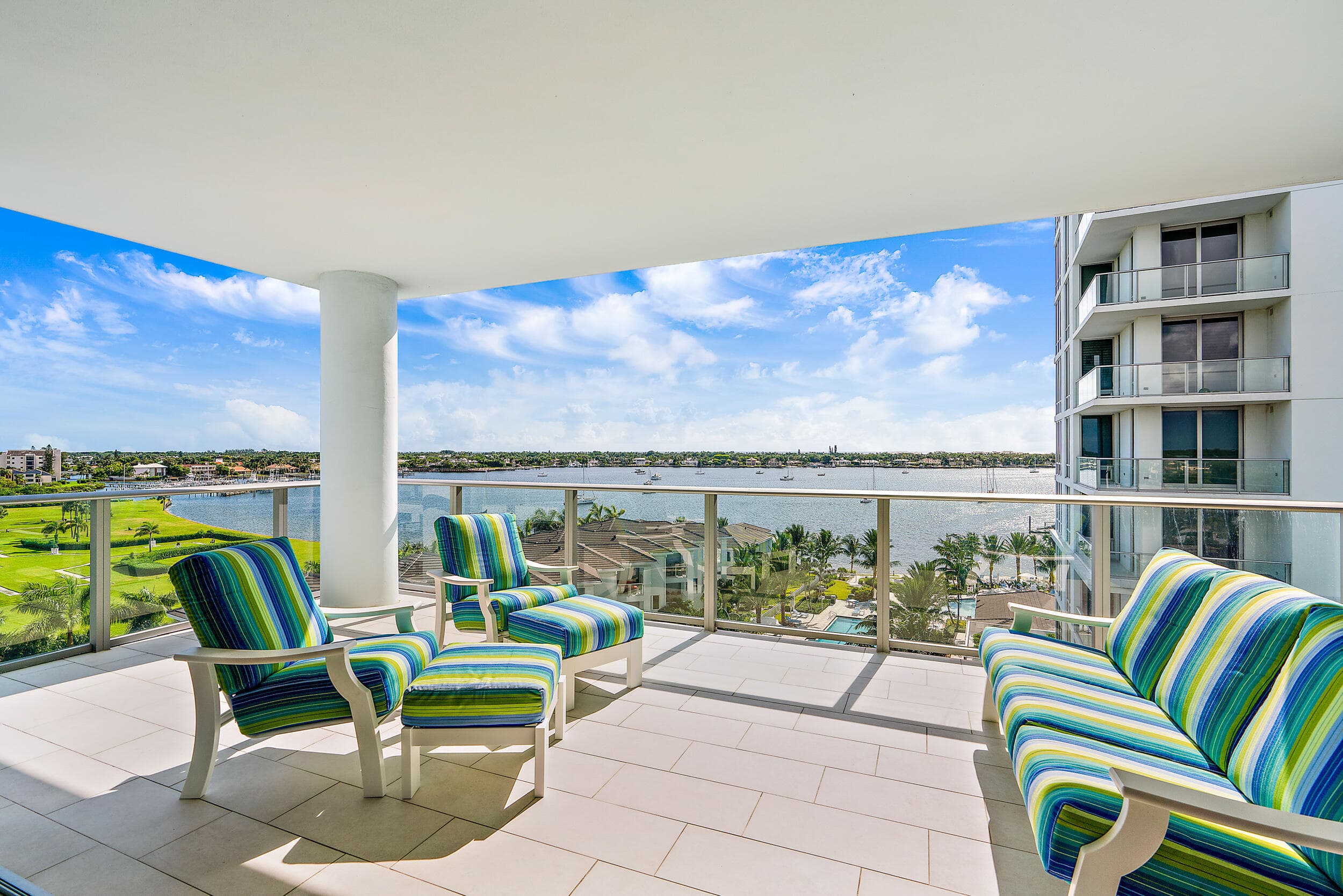1 Water Club Way 704, North Palm Beach, FL 33408 — photo 3 of 26