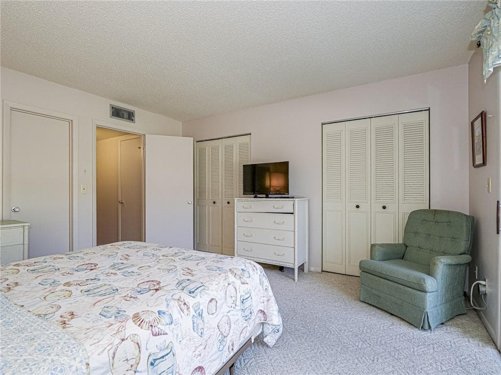 21 Pine Arbor Lane 104, Vero Beach, FL 32962 — photo 13 of 36