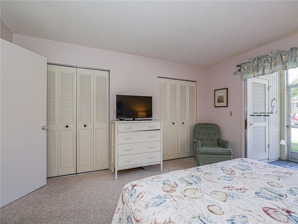 21 Pine Arbor Lane 104, Vero Beach, FL 32962 — photo 15 of 36