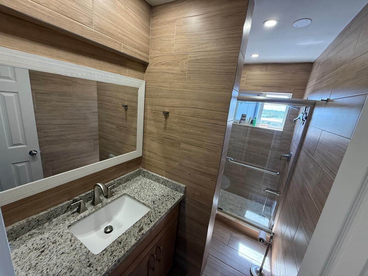 1815 N Surf Road 402, Hollywood, FL 33019 — photo 26 of 35