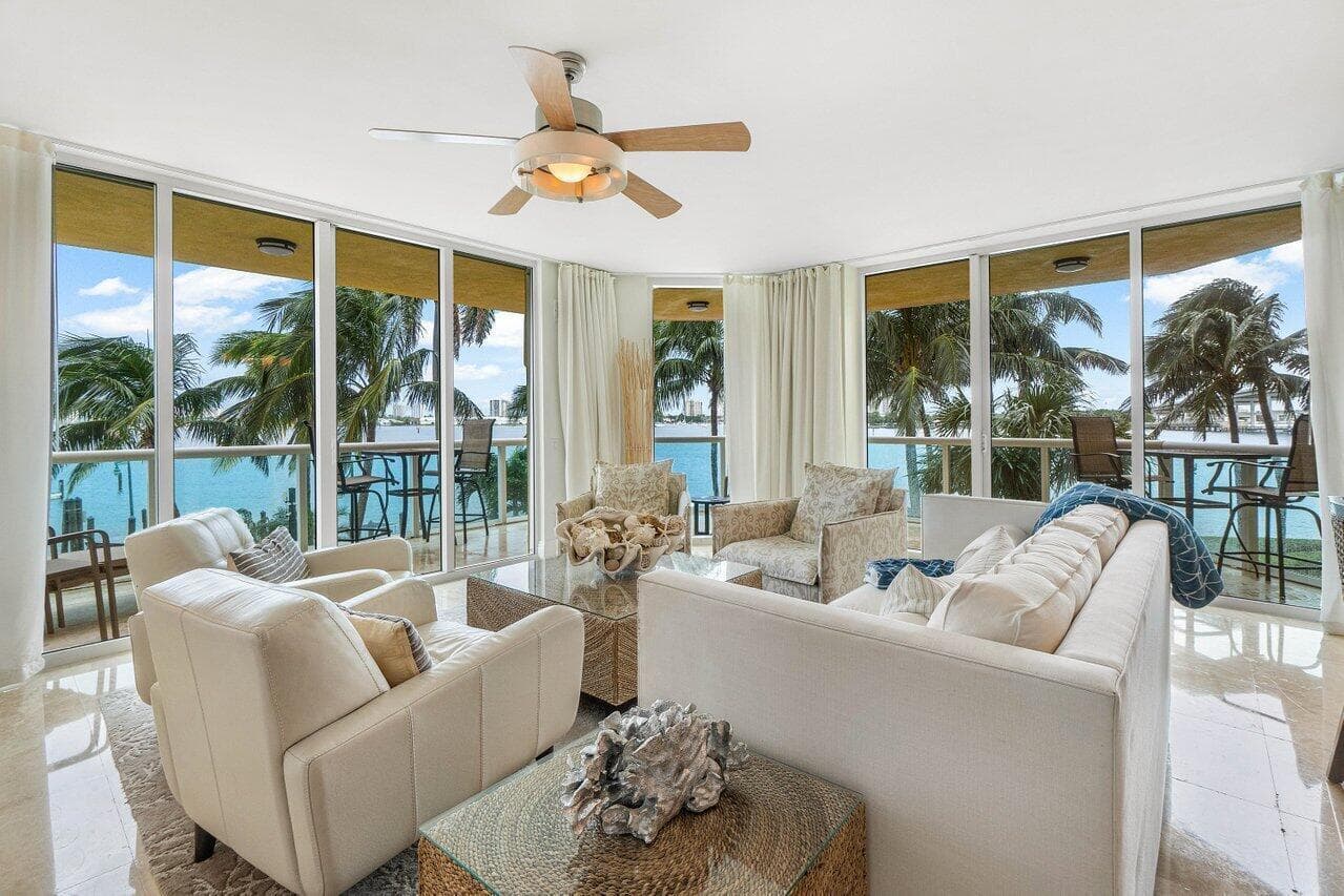 2650 Lake Shore Drive 206, Riviera Beach, FL 33404 — photo