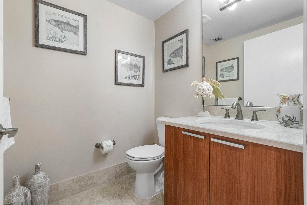 2650 Lake Shore Drive 206, Riviera Beach, FL 33404 — photo 9 of 59