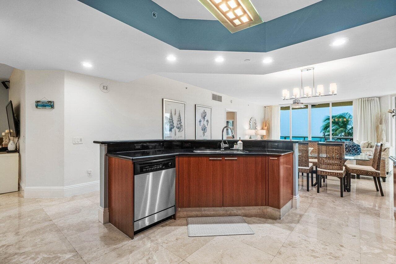 2650 Lake Shore Drive 206, Riviera Beach, FL 33404 — photo 12 of 59
