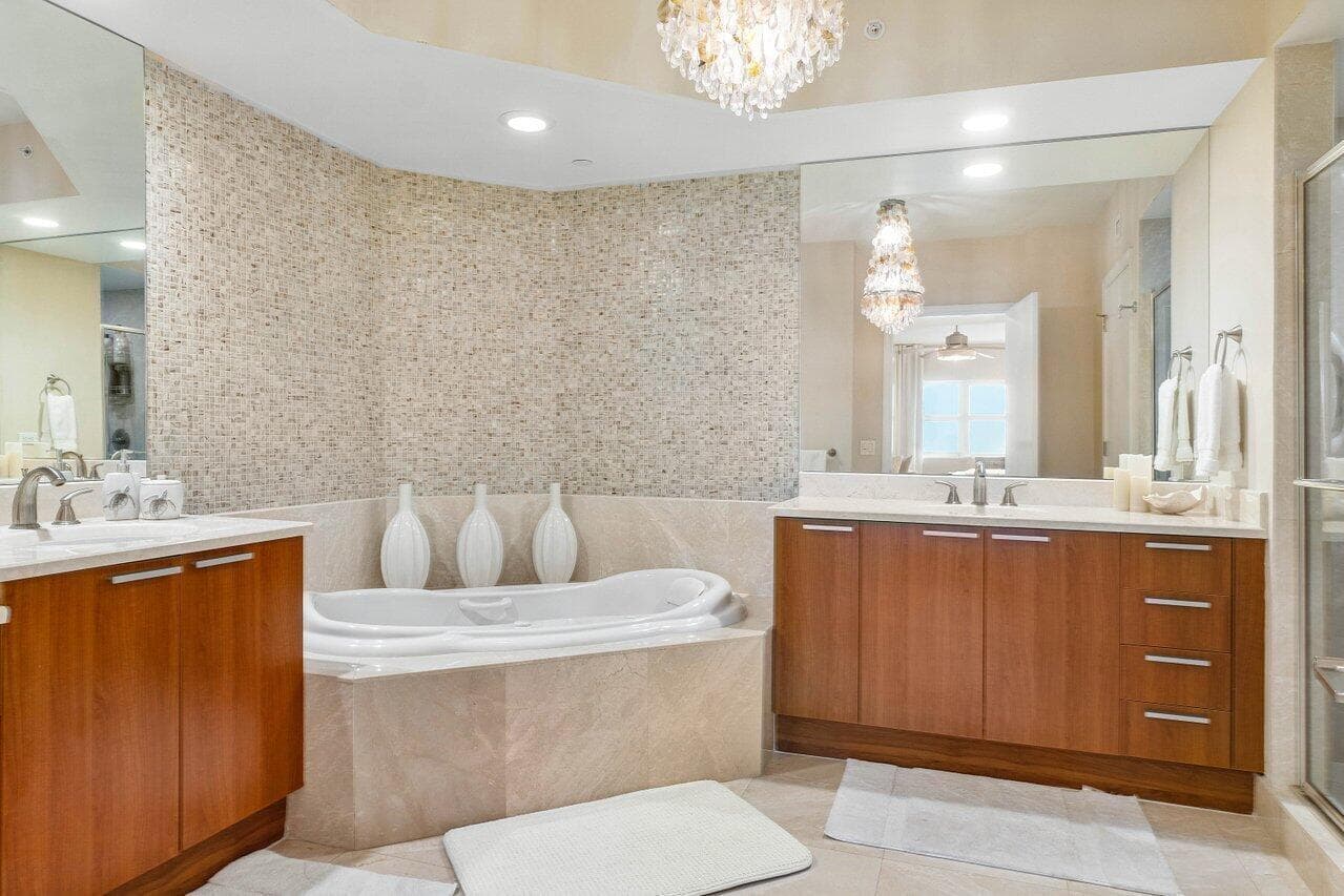 2650 Lake Shore Drive 206, Riviera Beach, FL 33404 — photo 20 of 59
