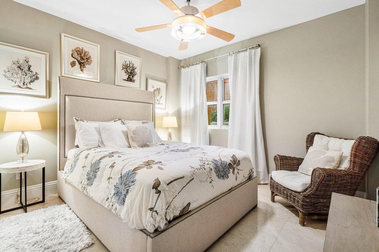 2650 Lake Shore Drive 206, Riviera Beach, FL 33404 — photo 25 of 59